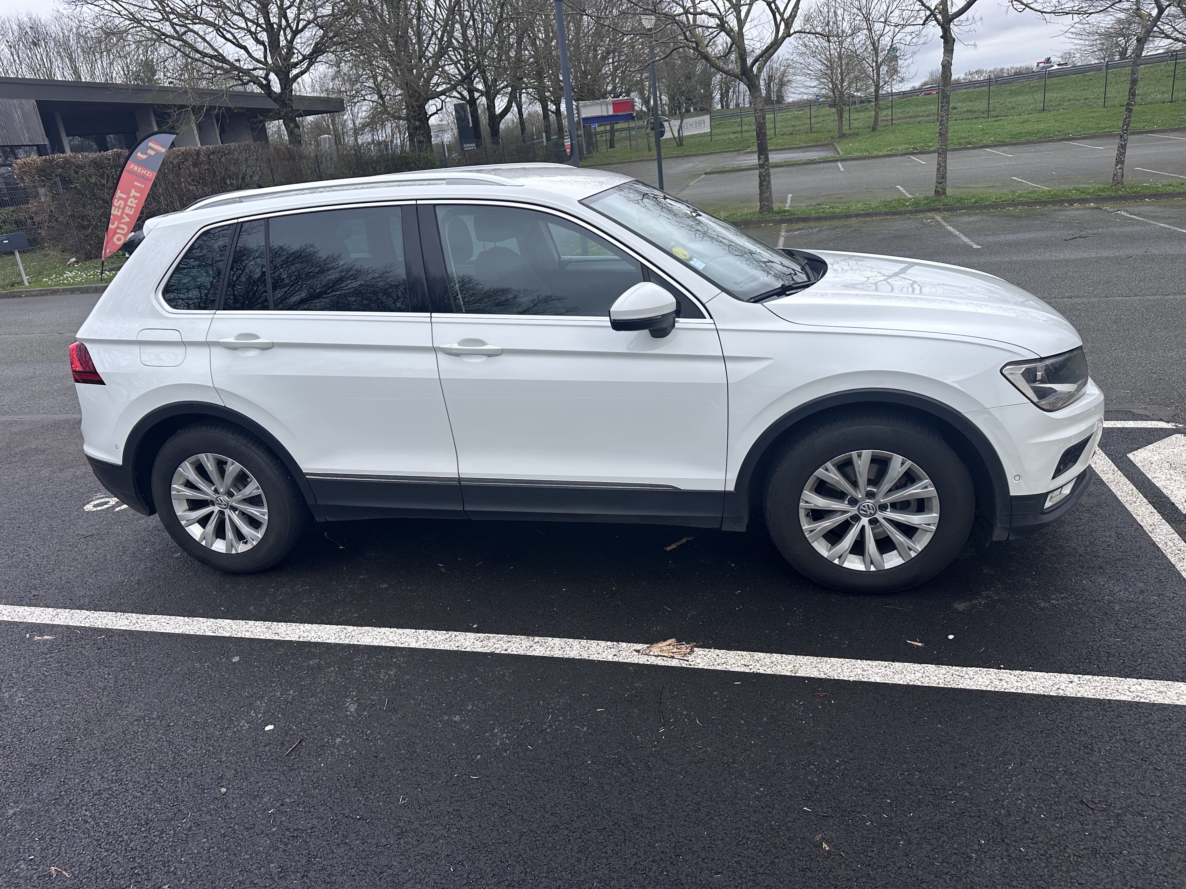 Volkswagen Tiguan avec Siège bébé