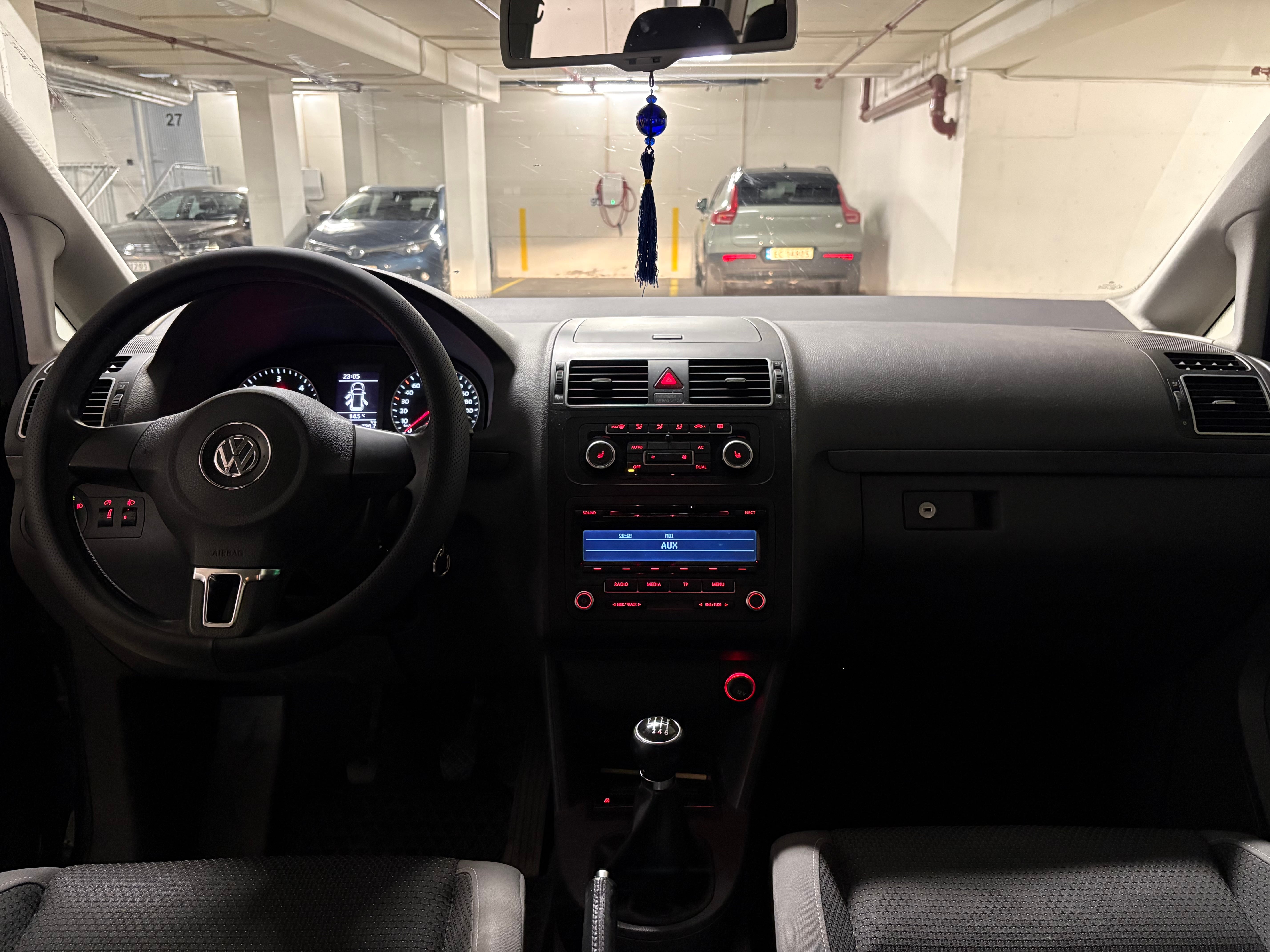 Volkswagen Touran with Bluetooth audio