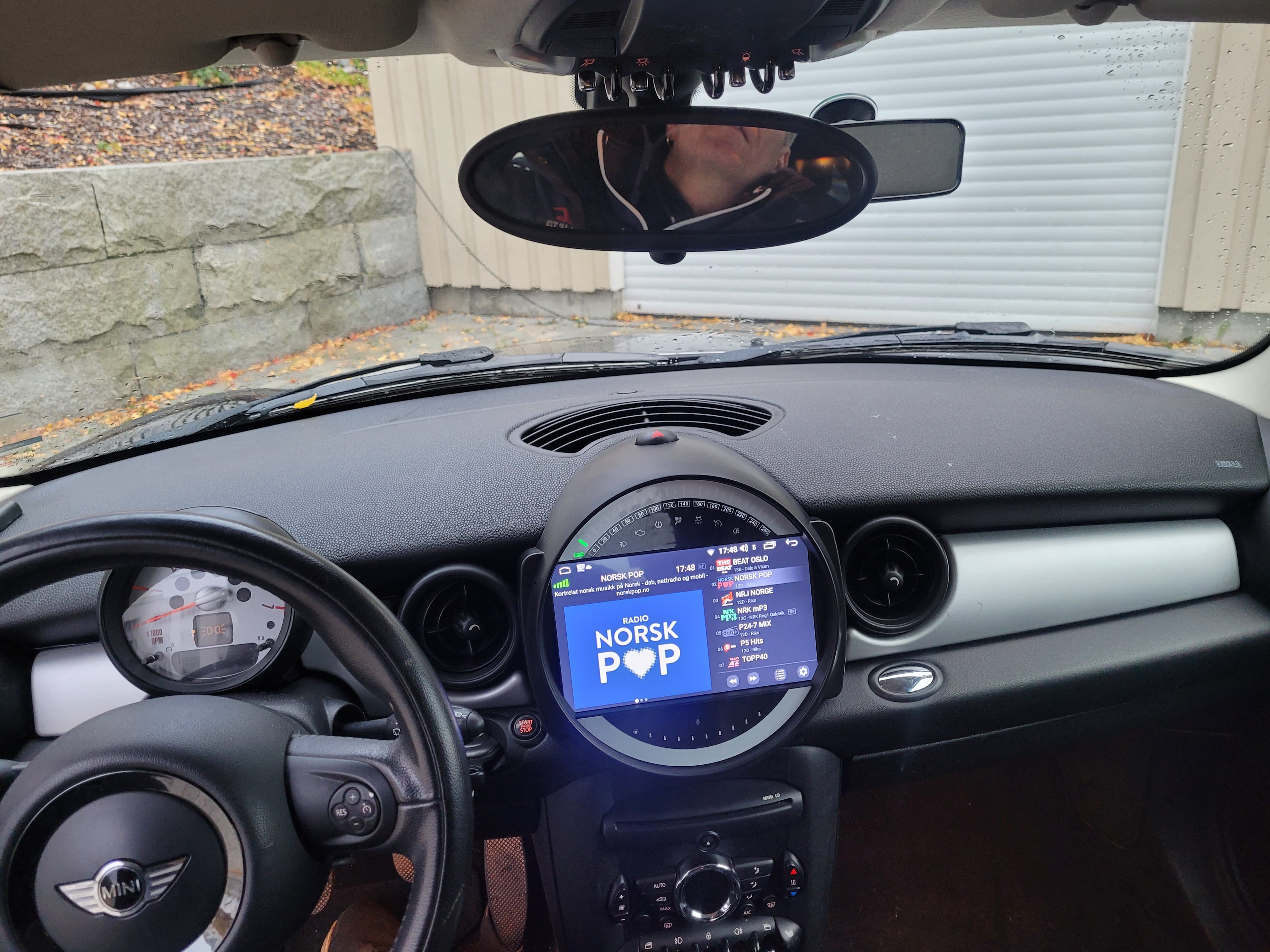 Mini One 3-dører mit Bluetooth-Audio