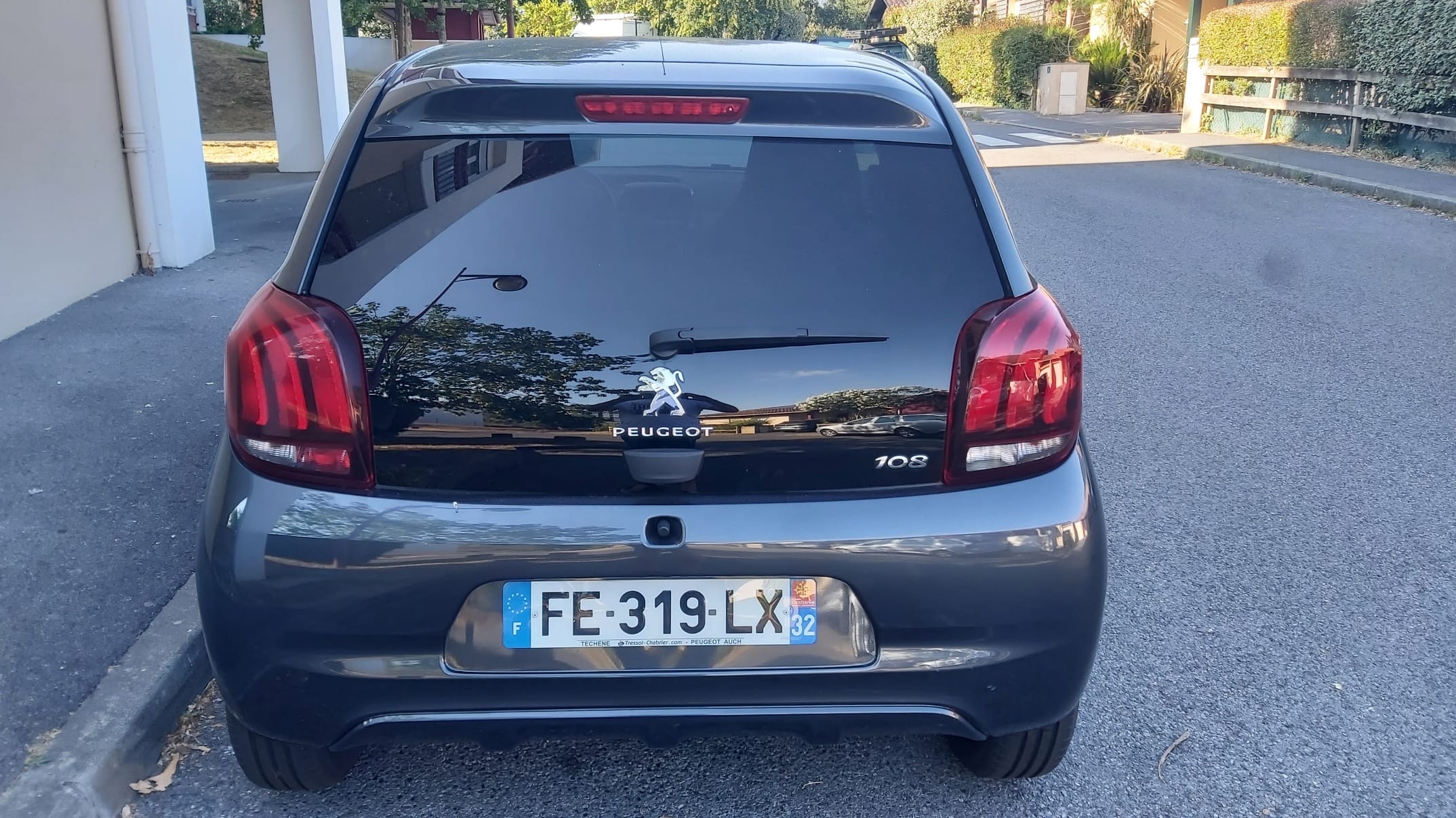 Peugeot 108 avec Port USB