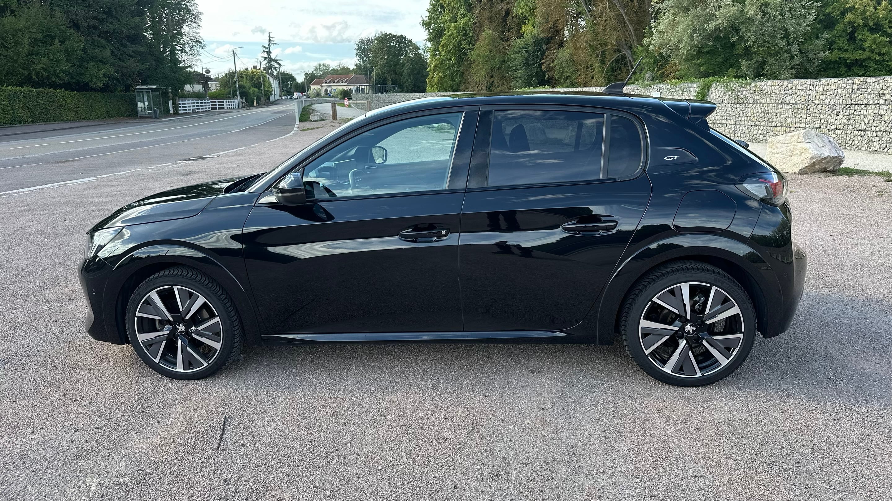 Peugeot 208 avec Climatisation