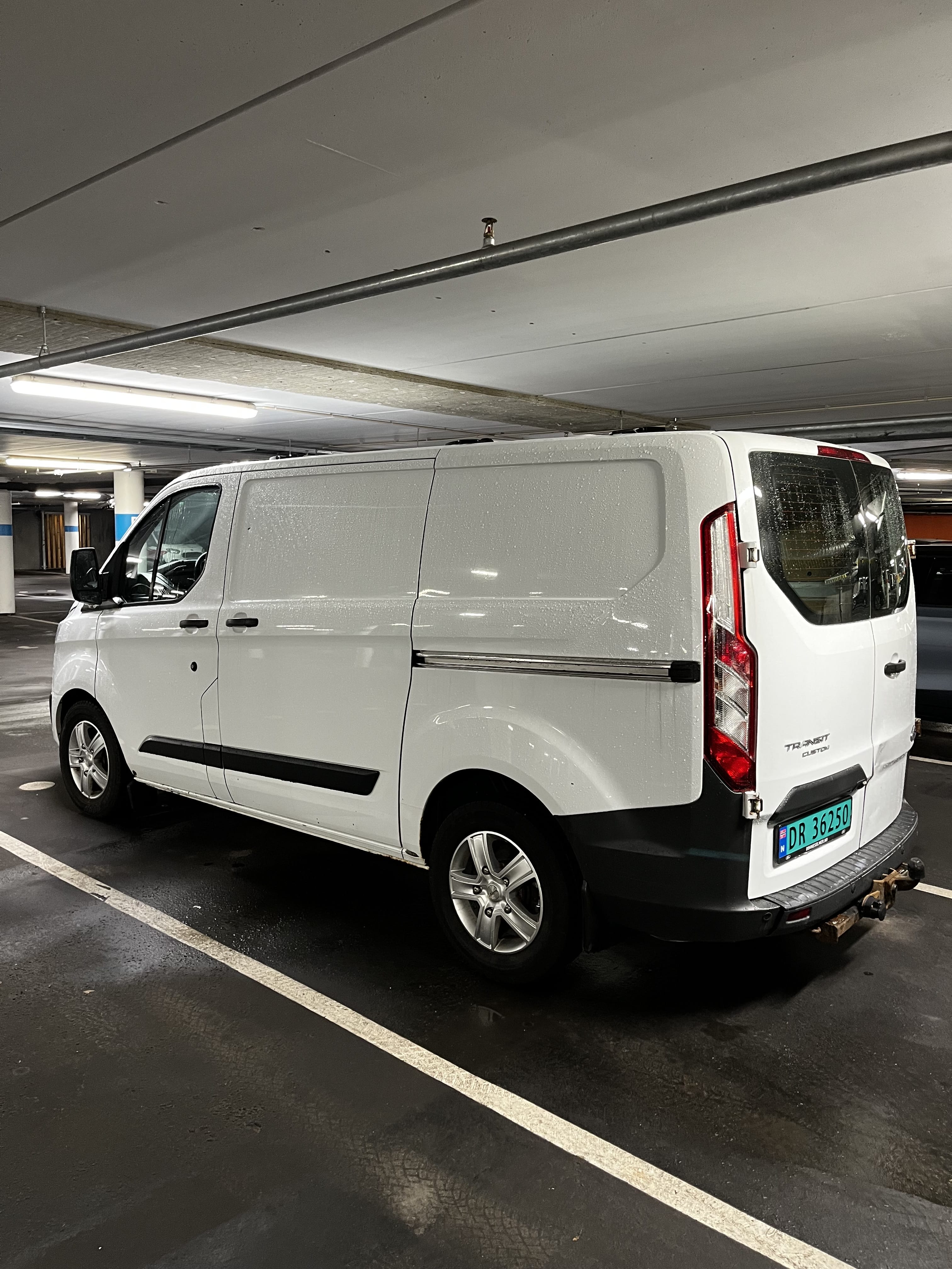 Ford Transit Custom Varebil with GPS