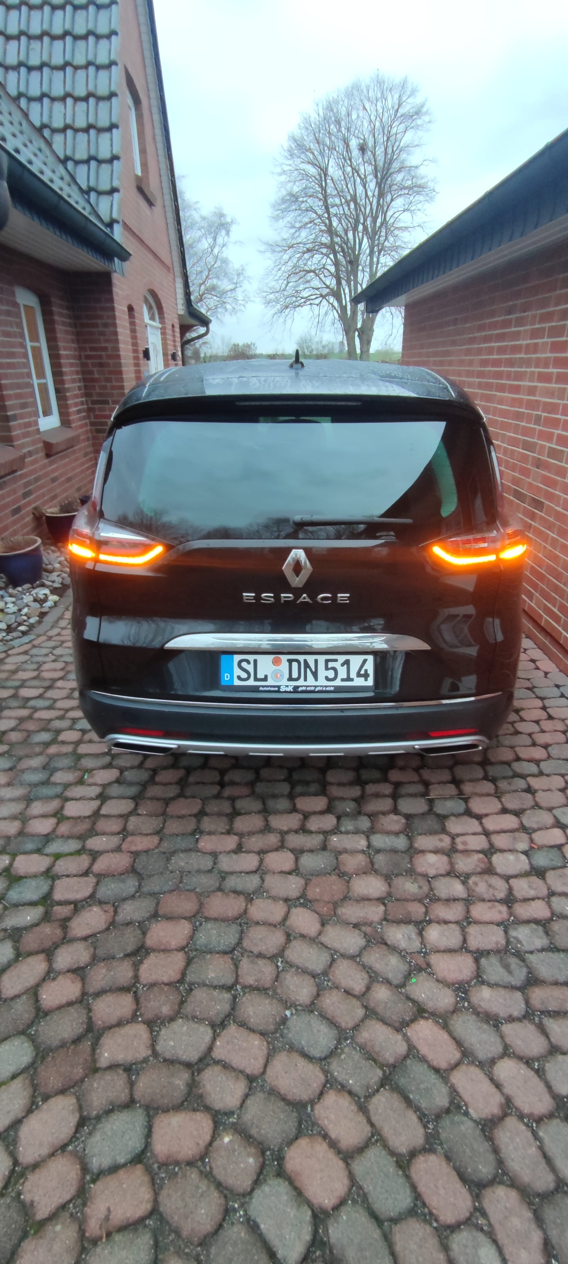 Renault Espace mit Navigationsgerät