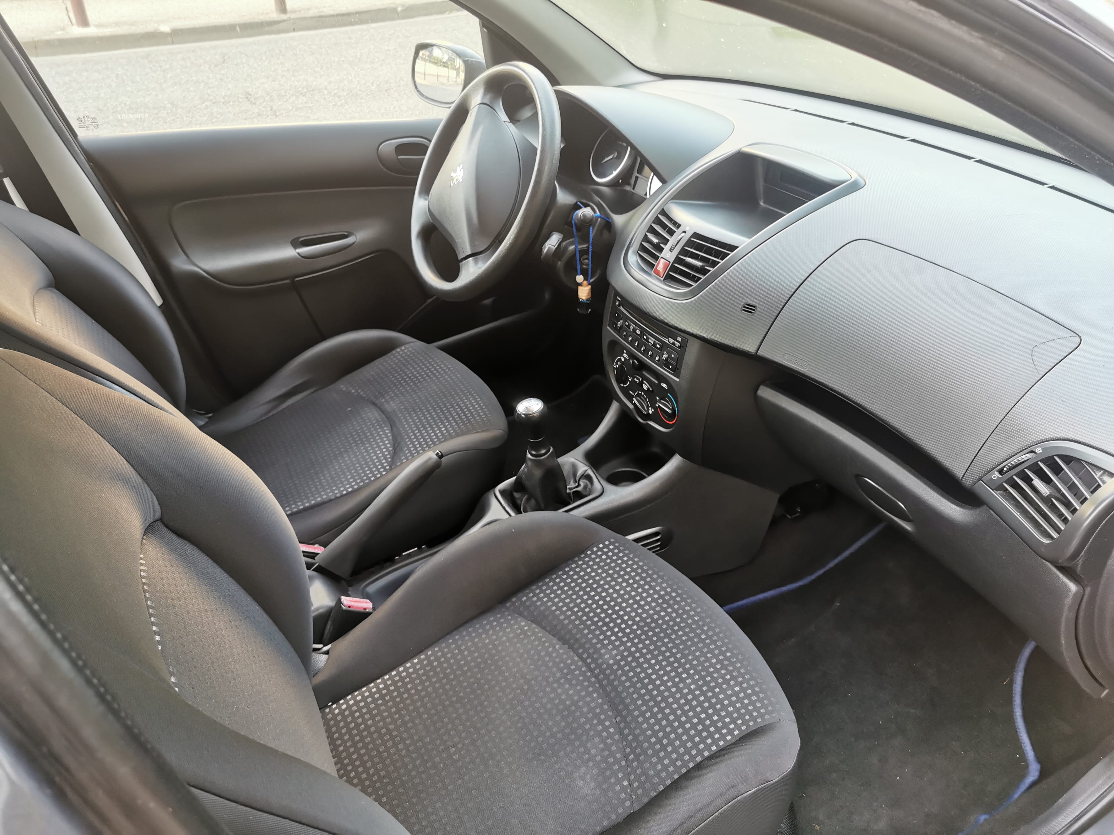 Peugeot 206+