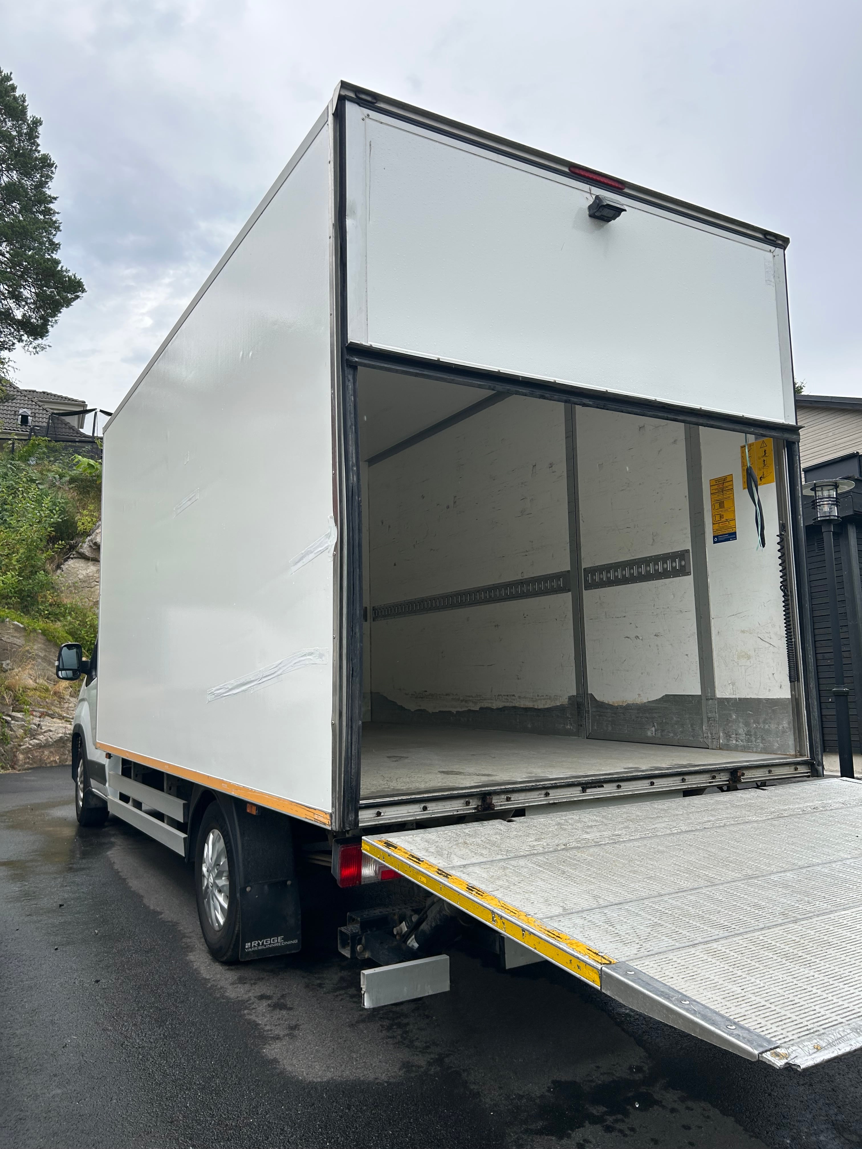 Maxus eDeliver 9 med Ryggekamera