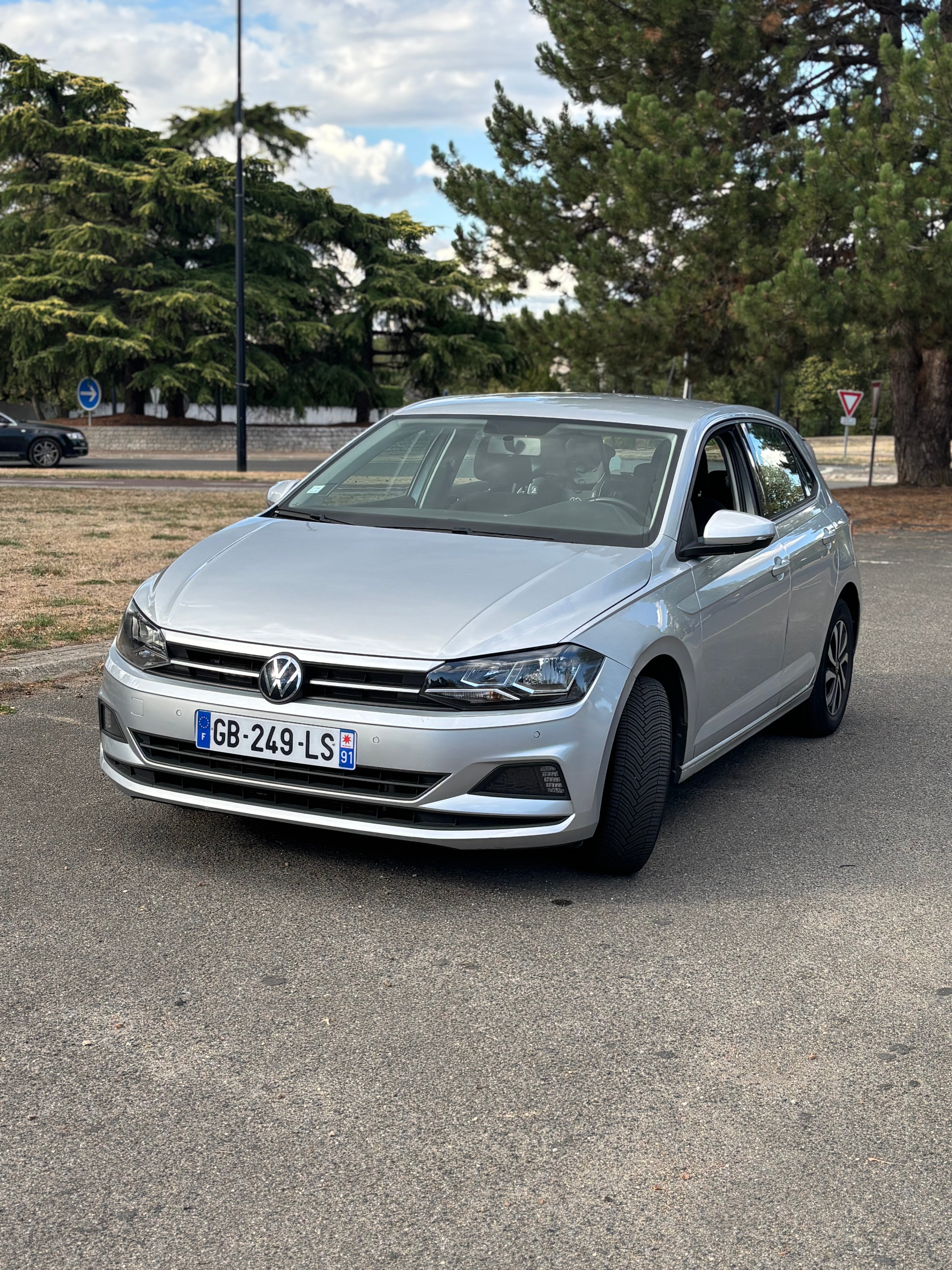 Volkswagen Polo, 2021, Essence 95, automatique