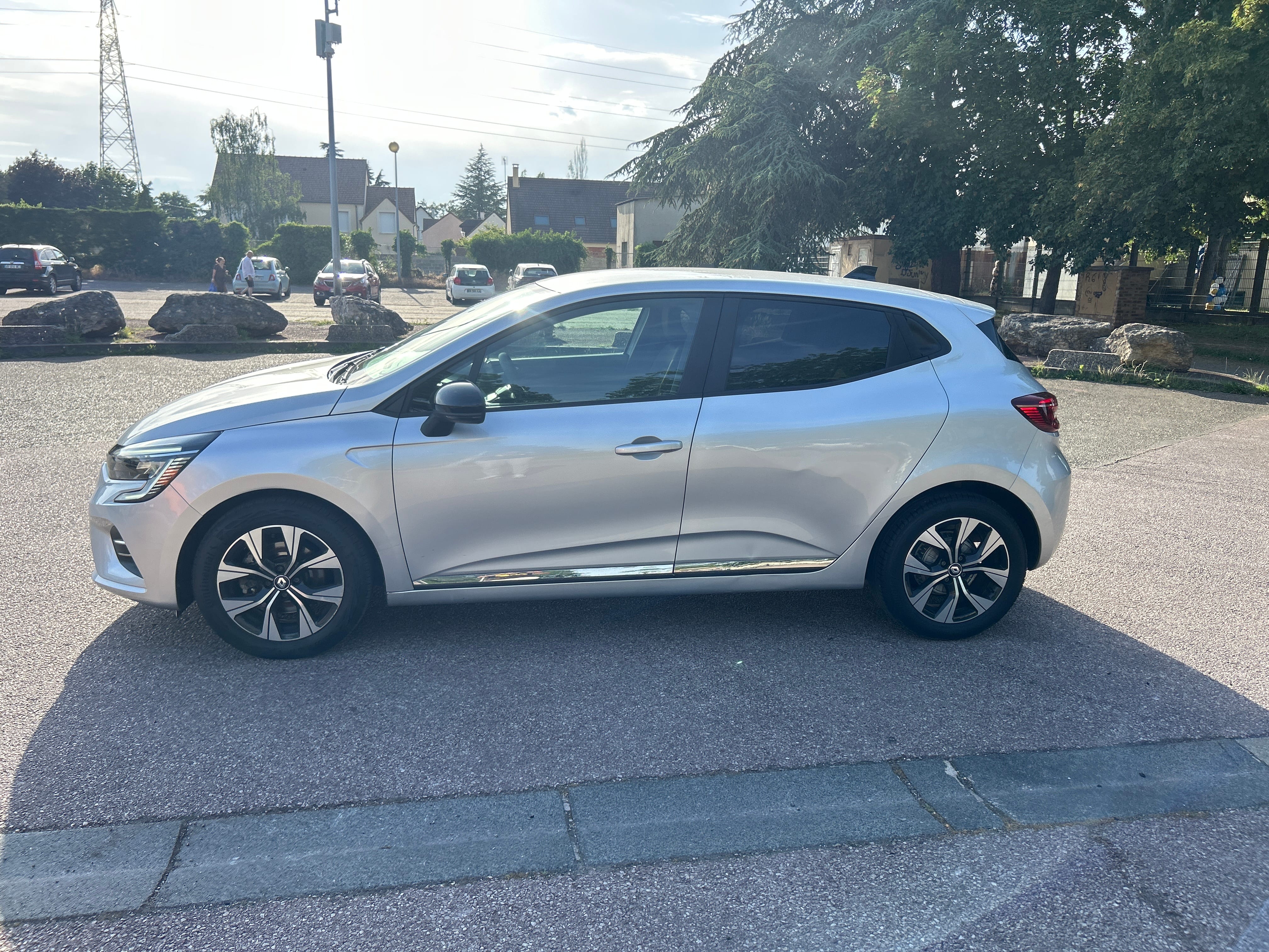 Renault Clio avec Climatisation