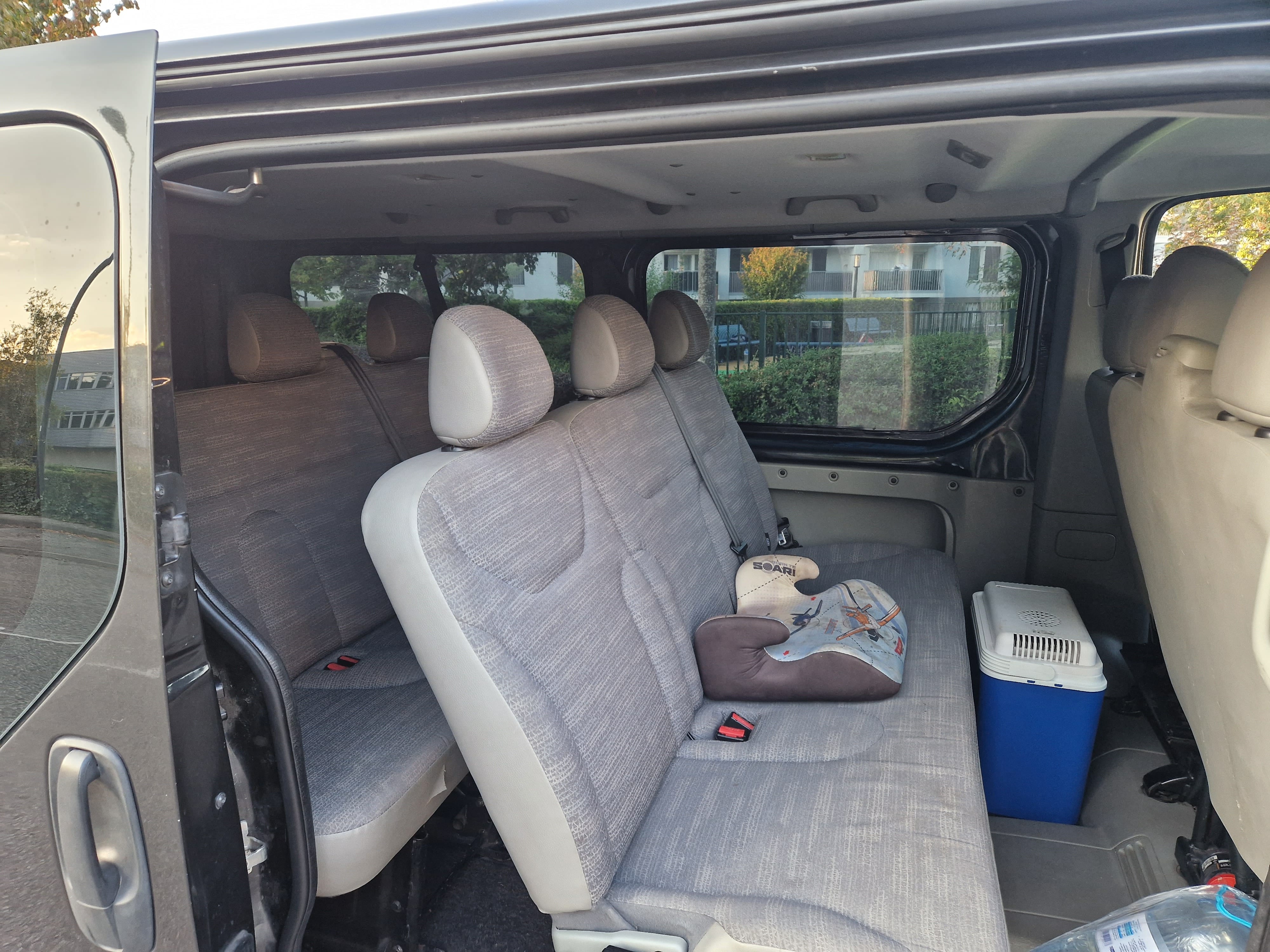 Renault Trafic Passenger 2.0 DCI 115 Grand passenger 9 places avec grand coffre ! avec Entrée audio / iPod