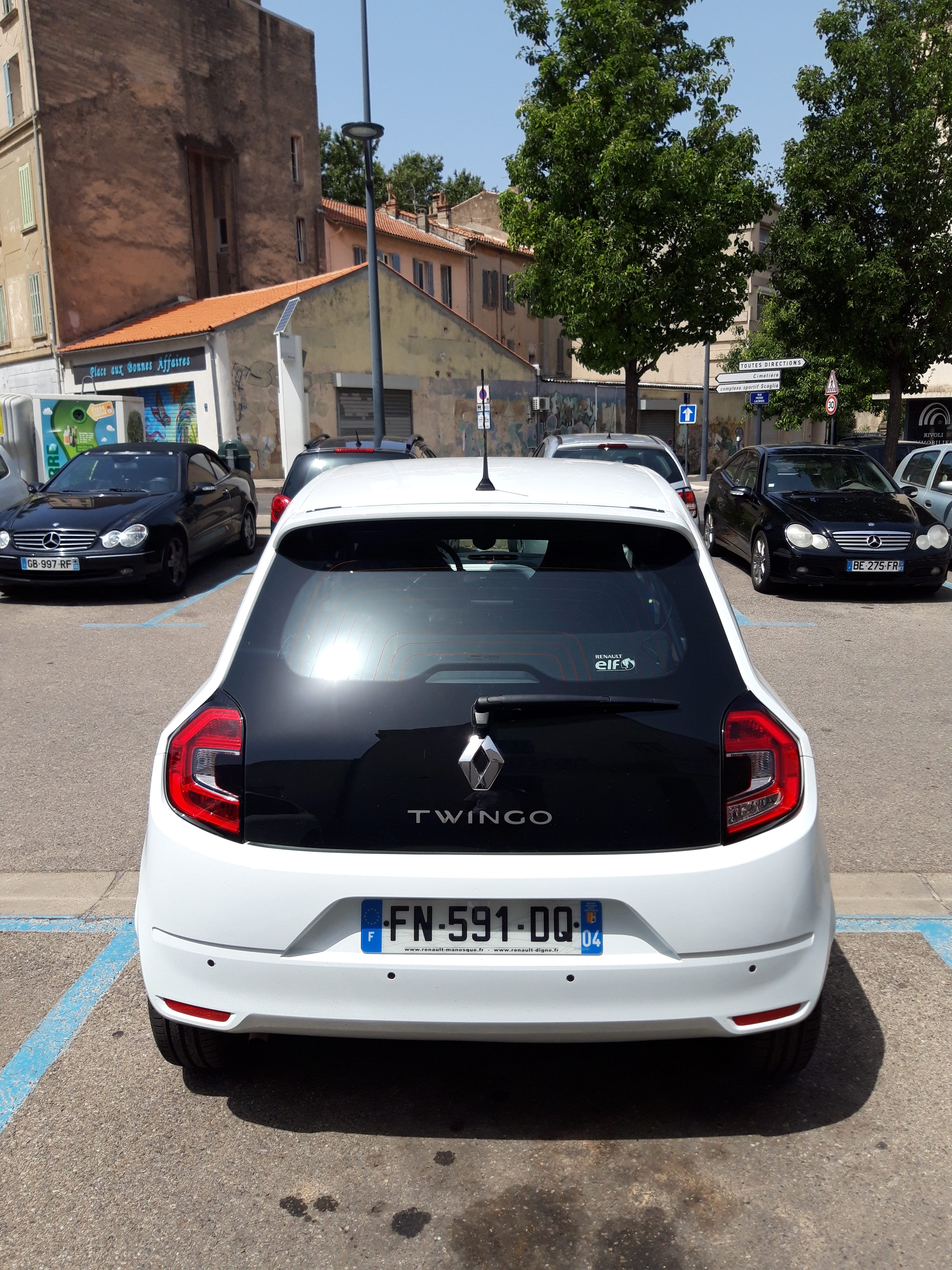 Renault Twingo III avec Siège bébé