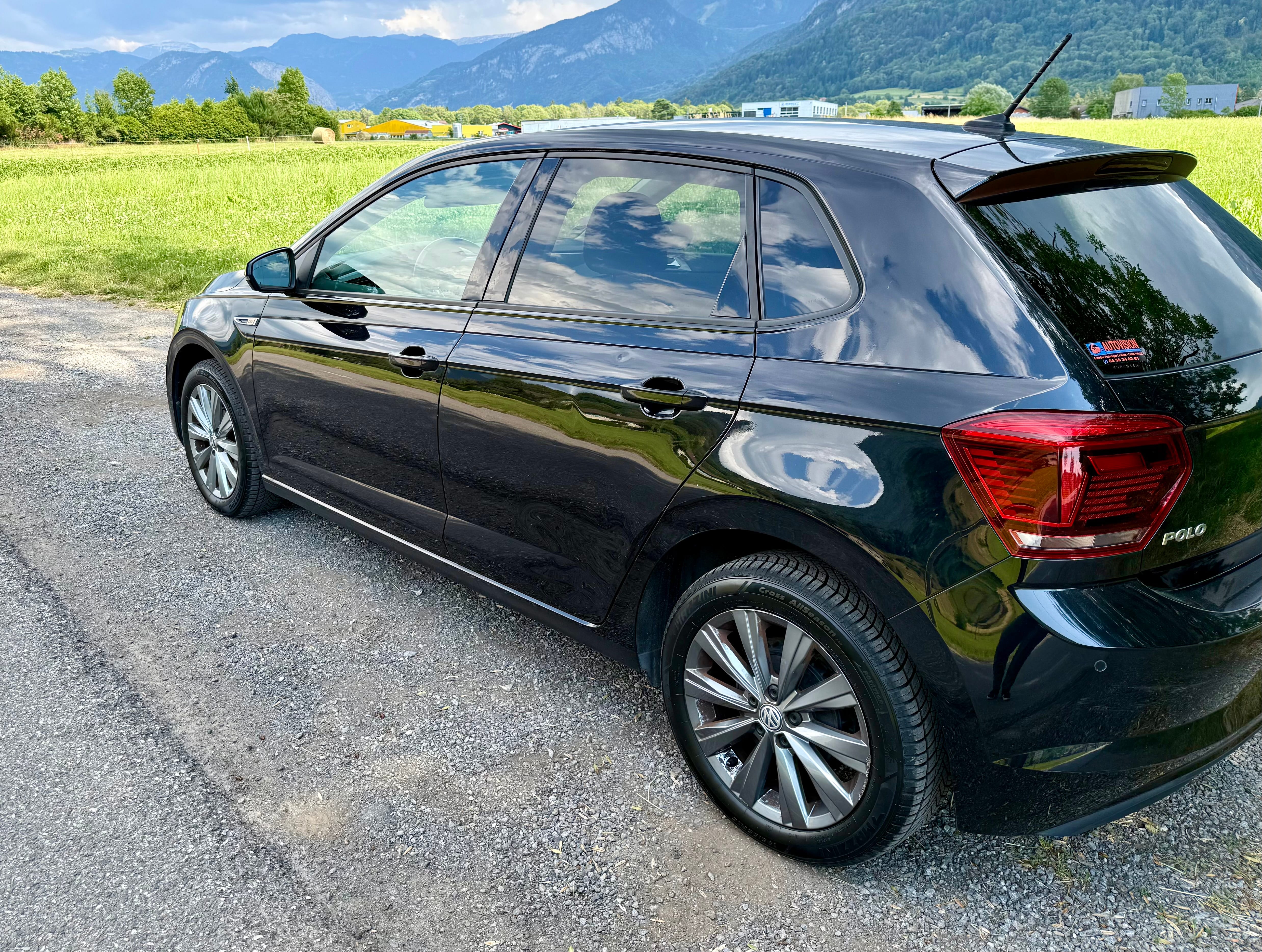 Volkswagen Polo avec Caméra de recul