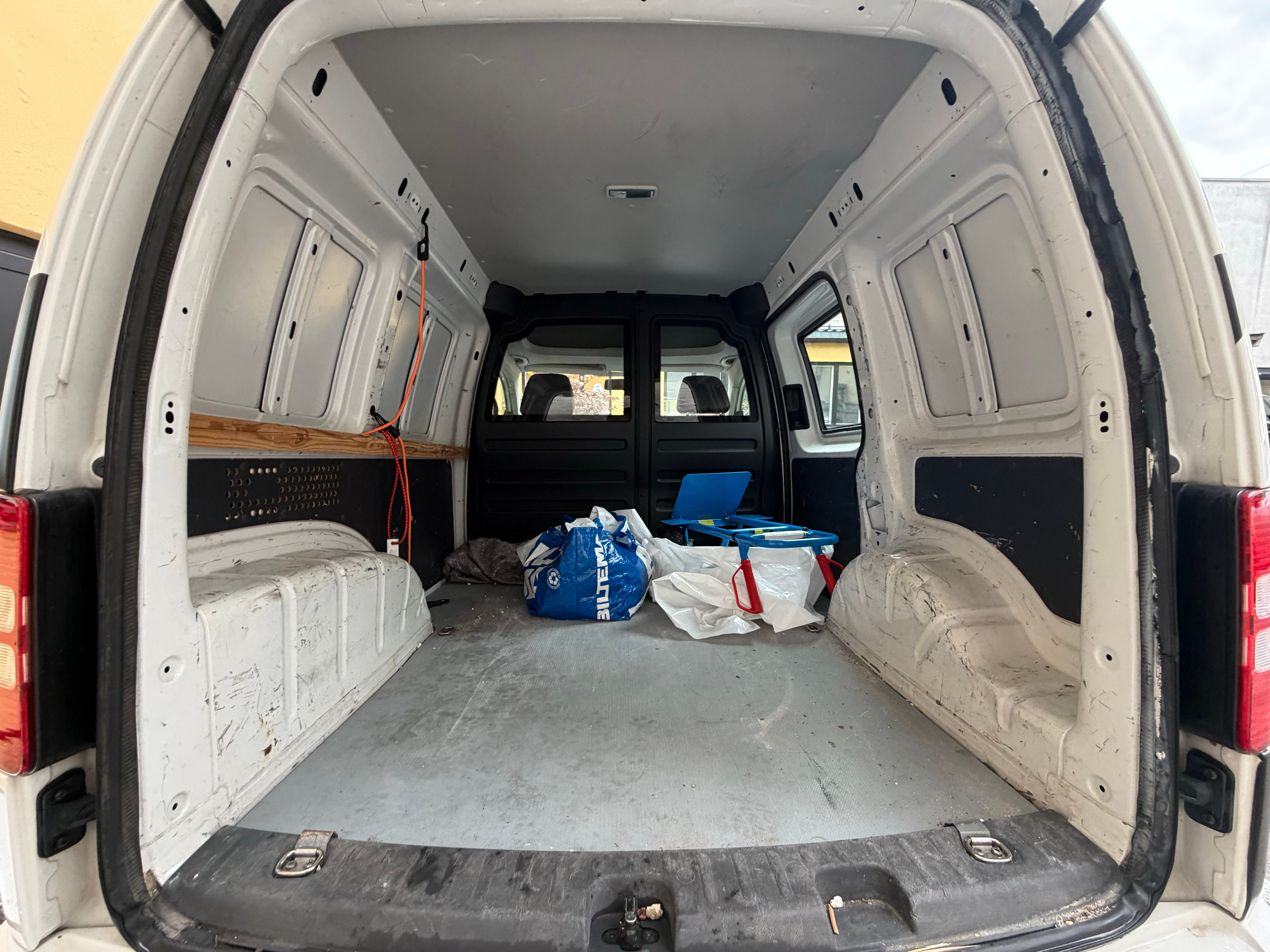 Volkswagen Caddy mit Klimaanlage