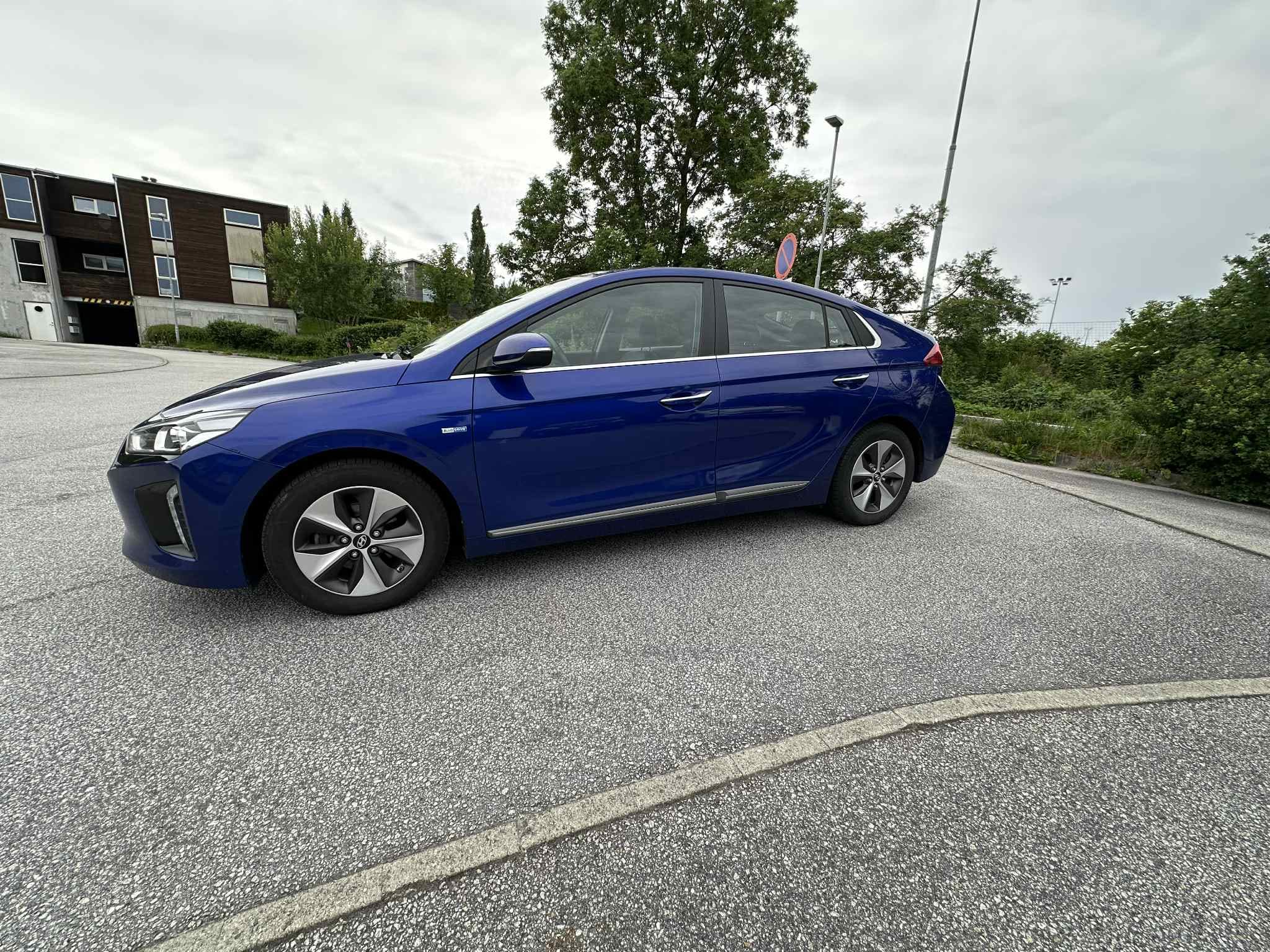 Hyundai Ioniq med Aircondition