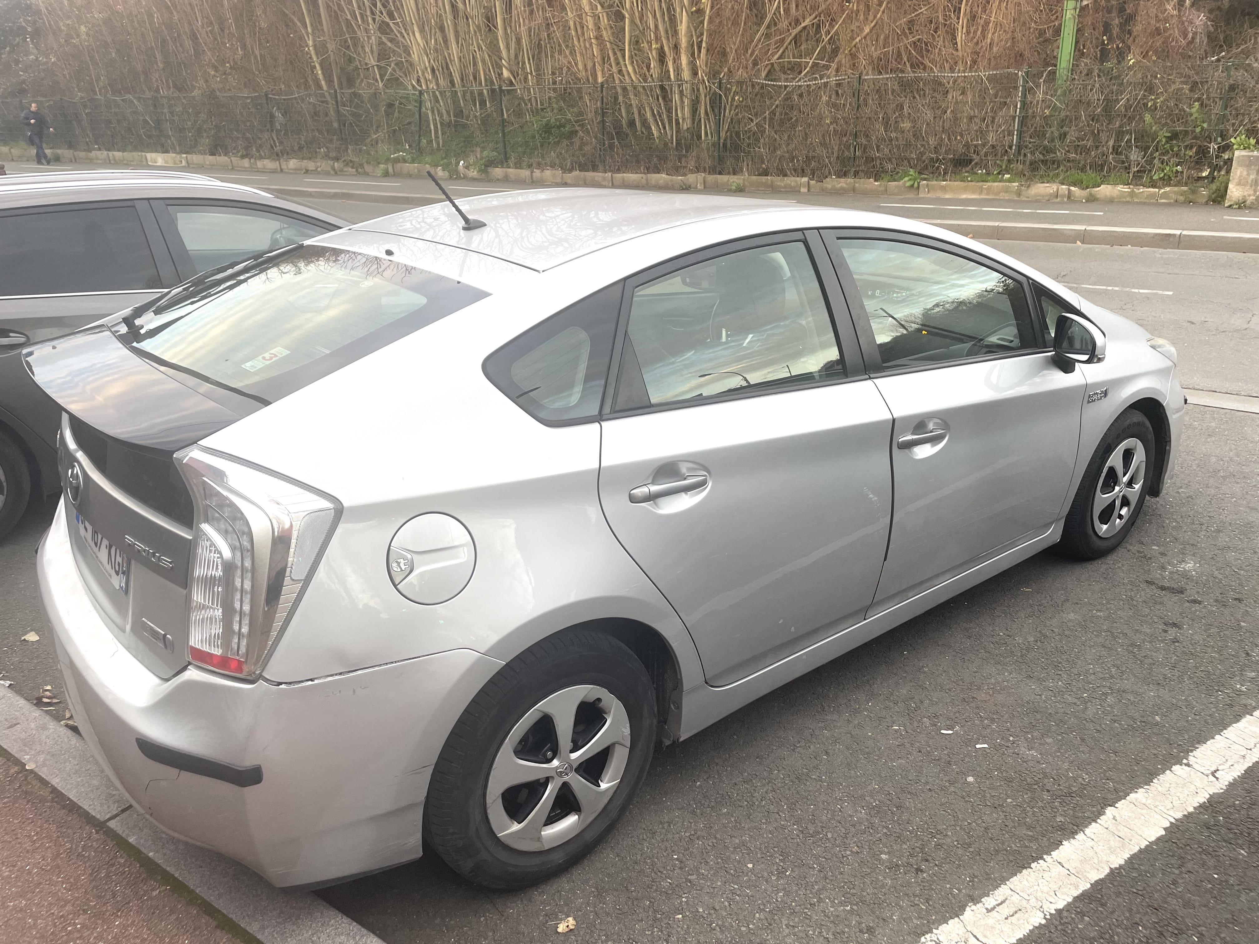 Toyota Prius Plug-in Hybride Advanced avec Climatisation