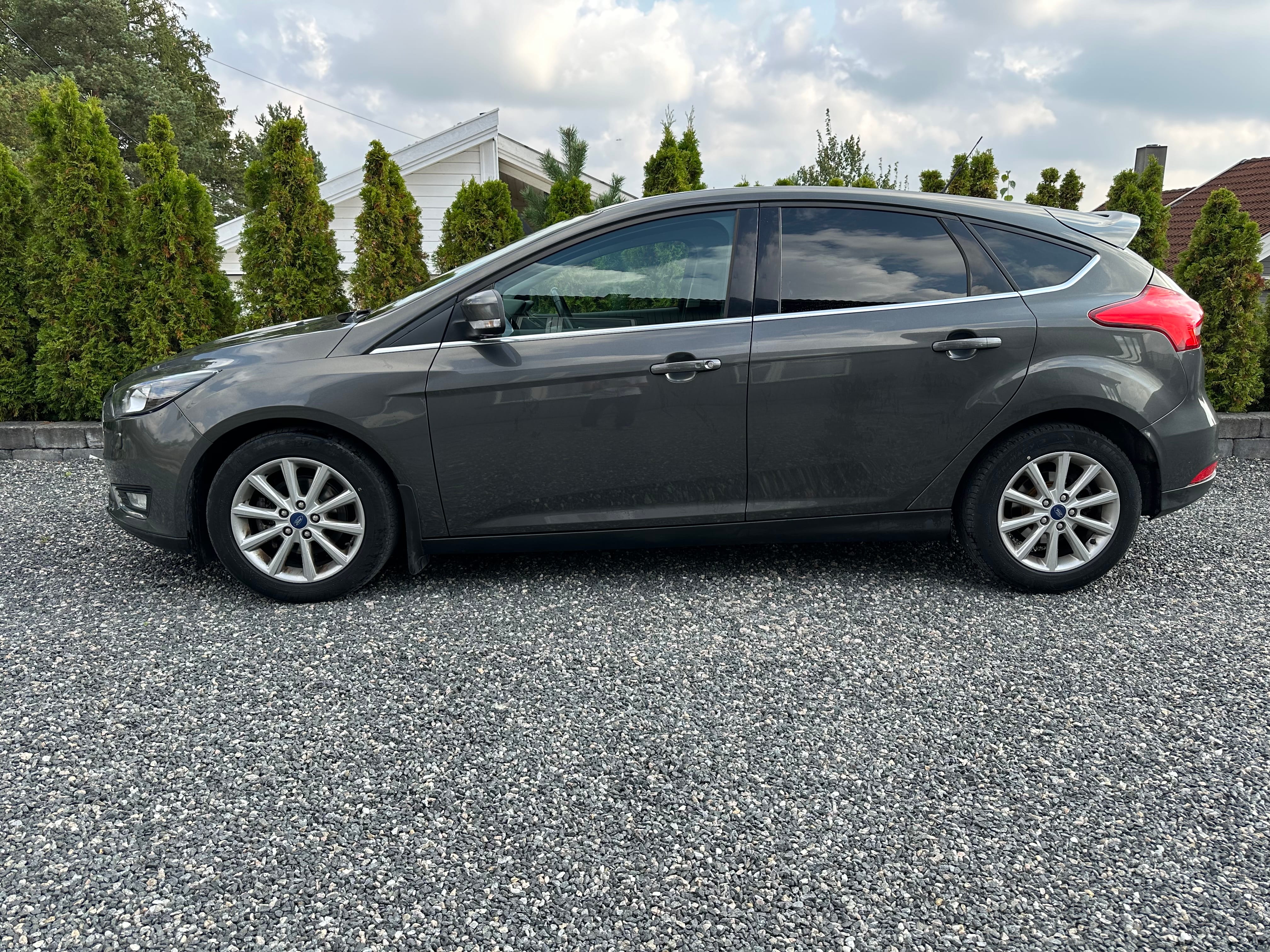 Ford Focus 1,6 TDCI Navi dab+ flott bil med Aircondition