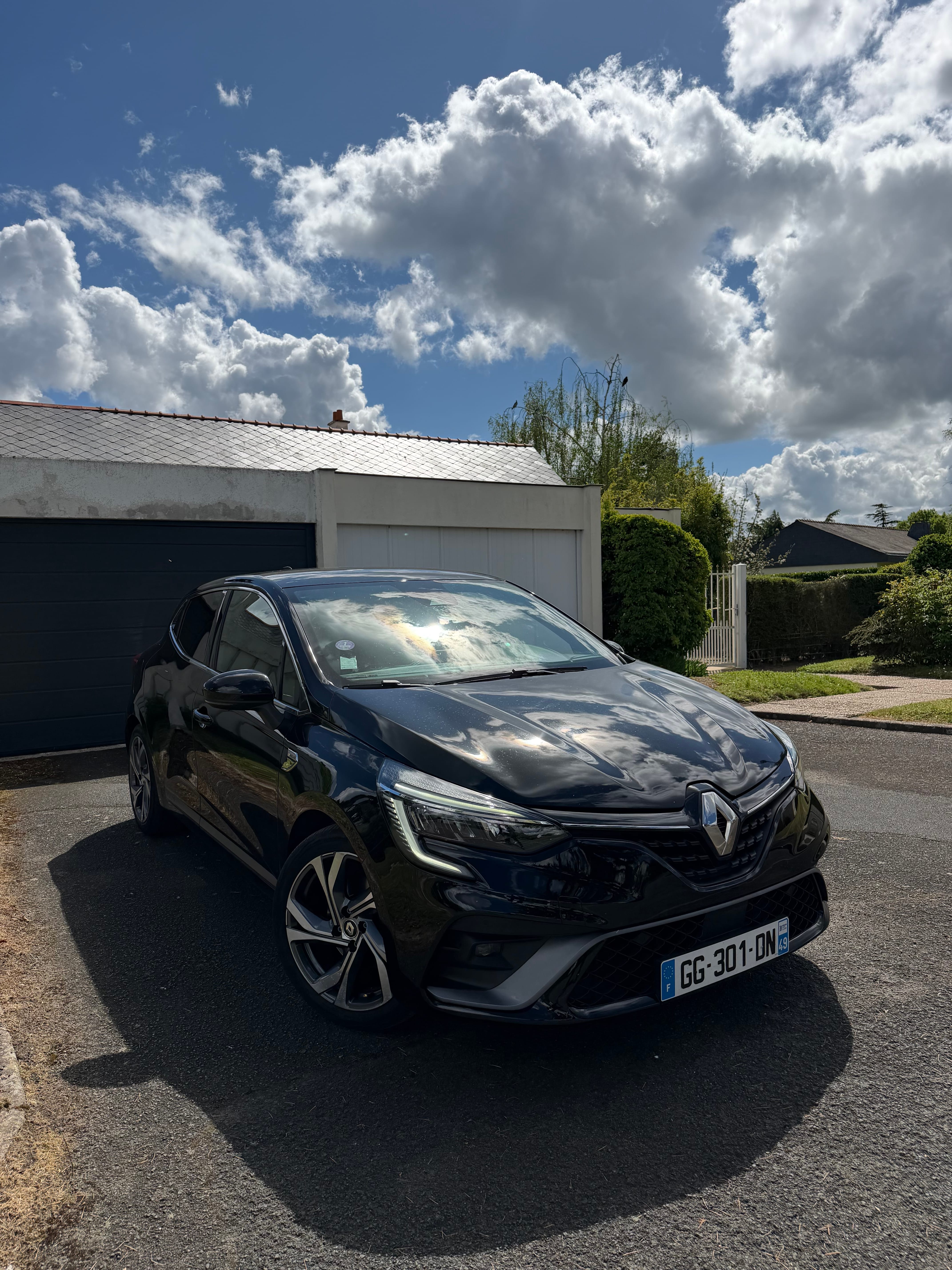 Renault Clio RS Line avec GPS