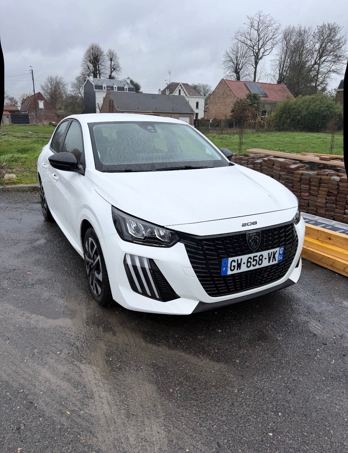 Peugeot 208, 2024, Essence 95