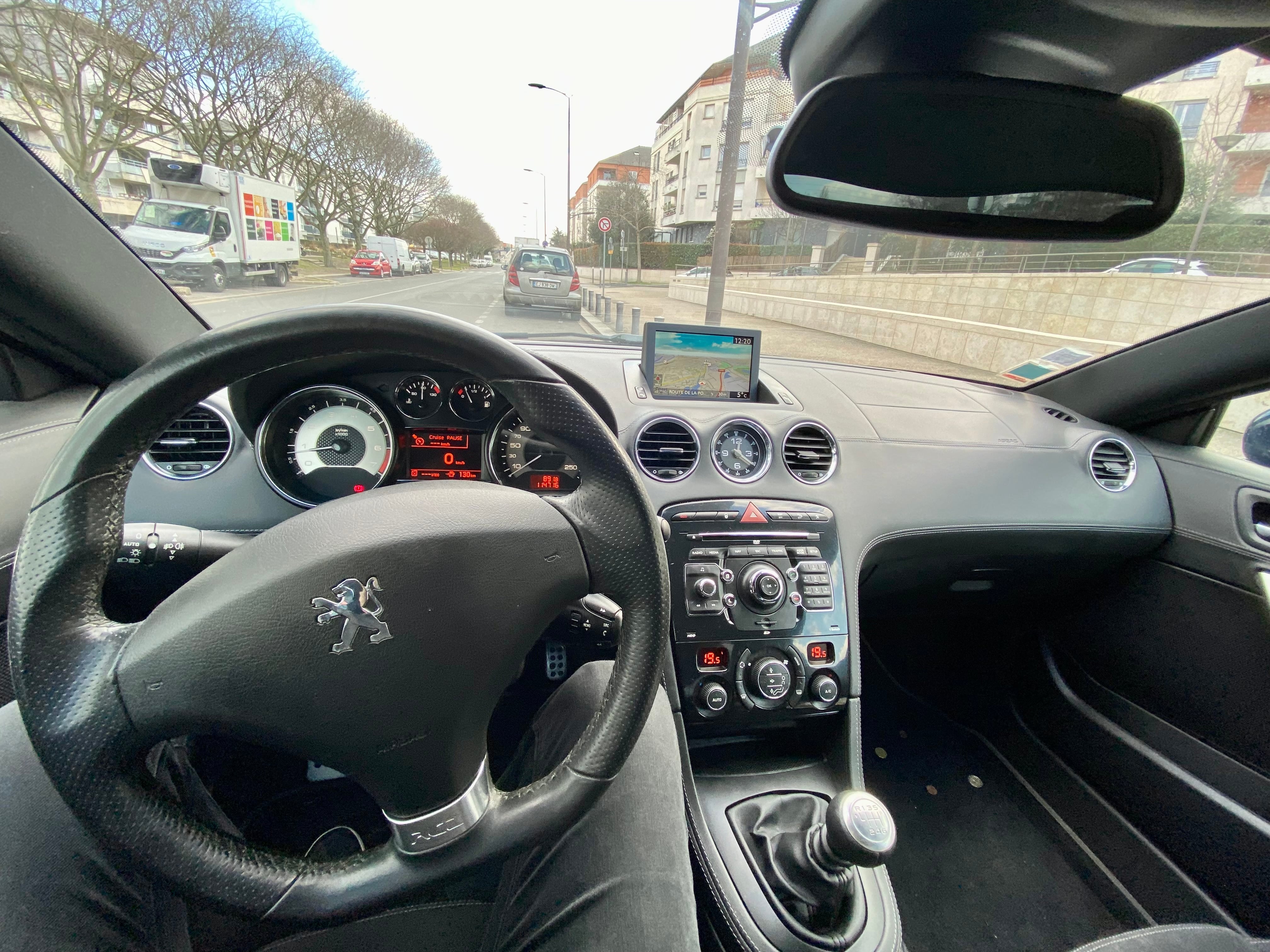 Peugeot RCZ avec Régulateur de vitesse