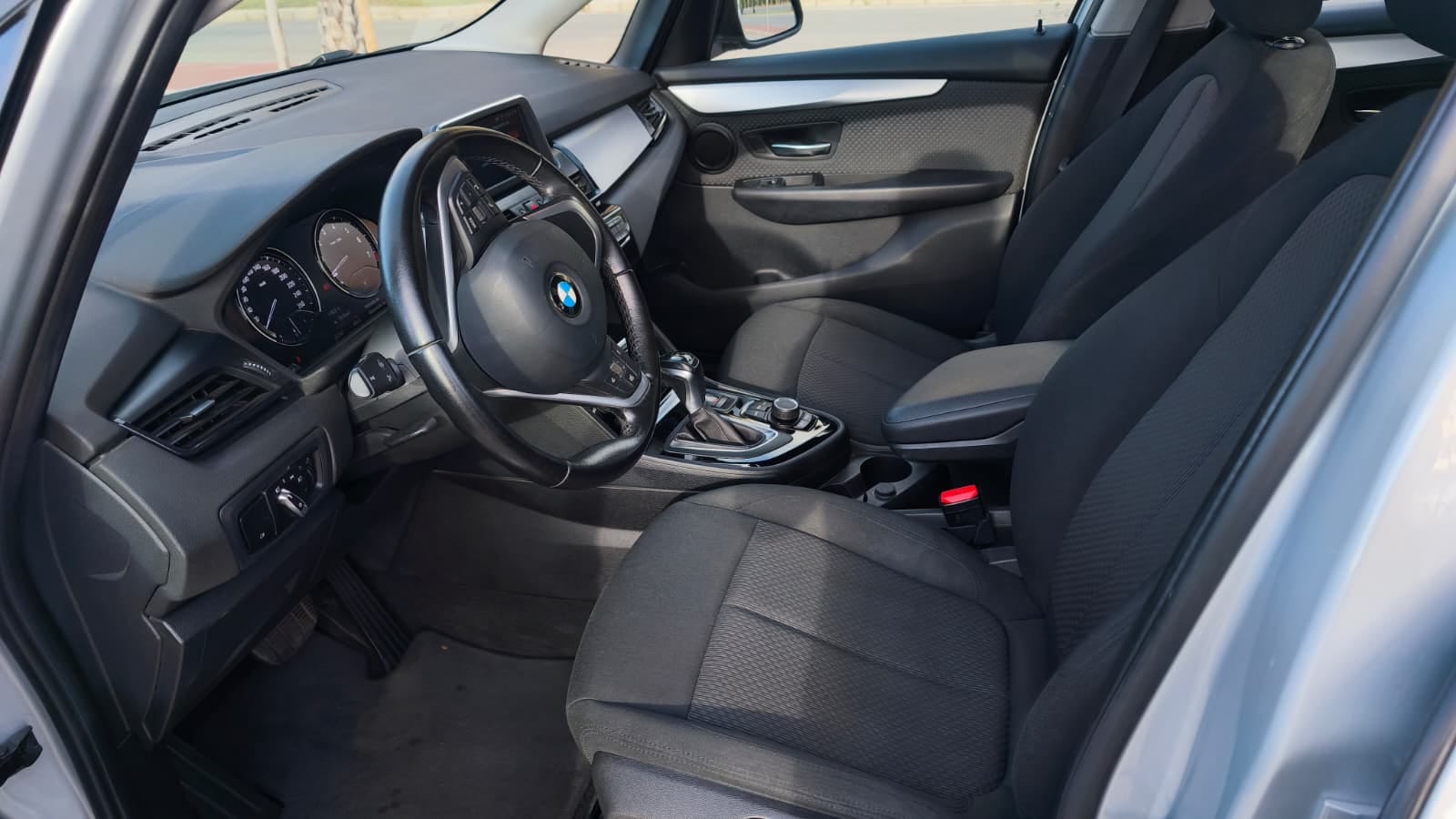 BMW  225xe iPerformance con Silla infantil