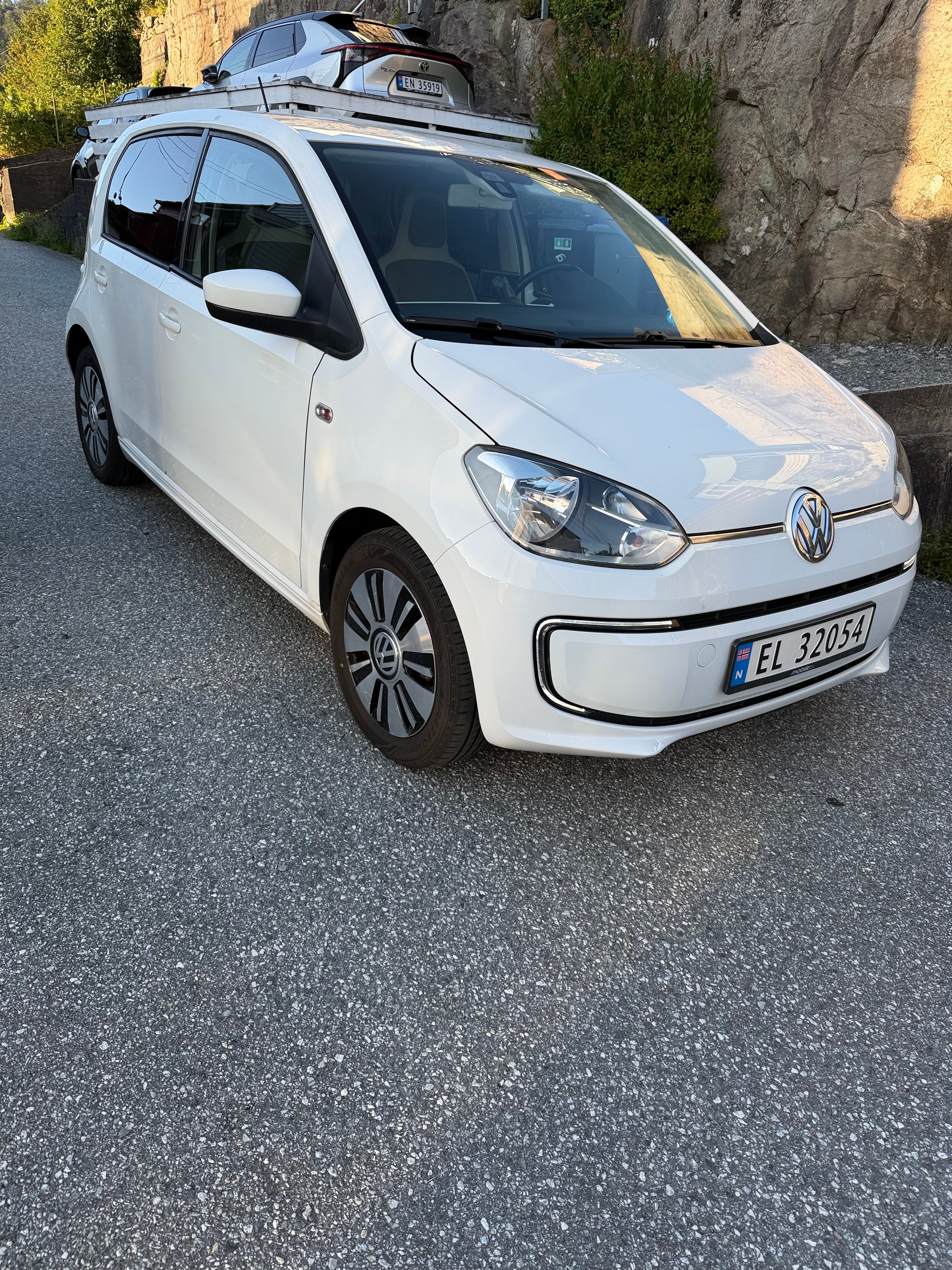 Volkswagen e-Up ! med USB ladeuttak