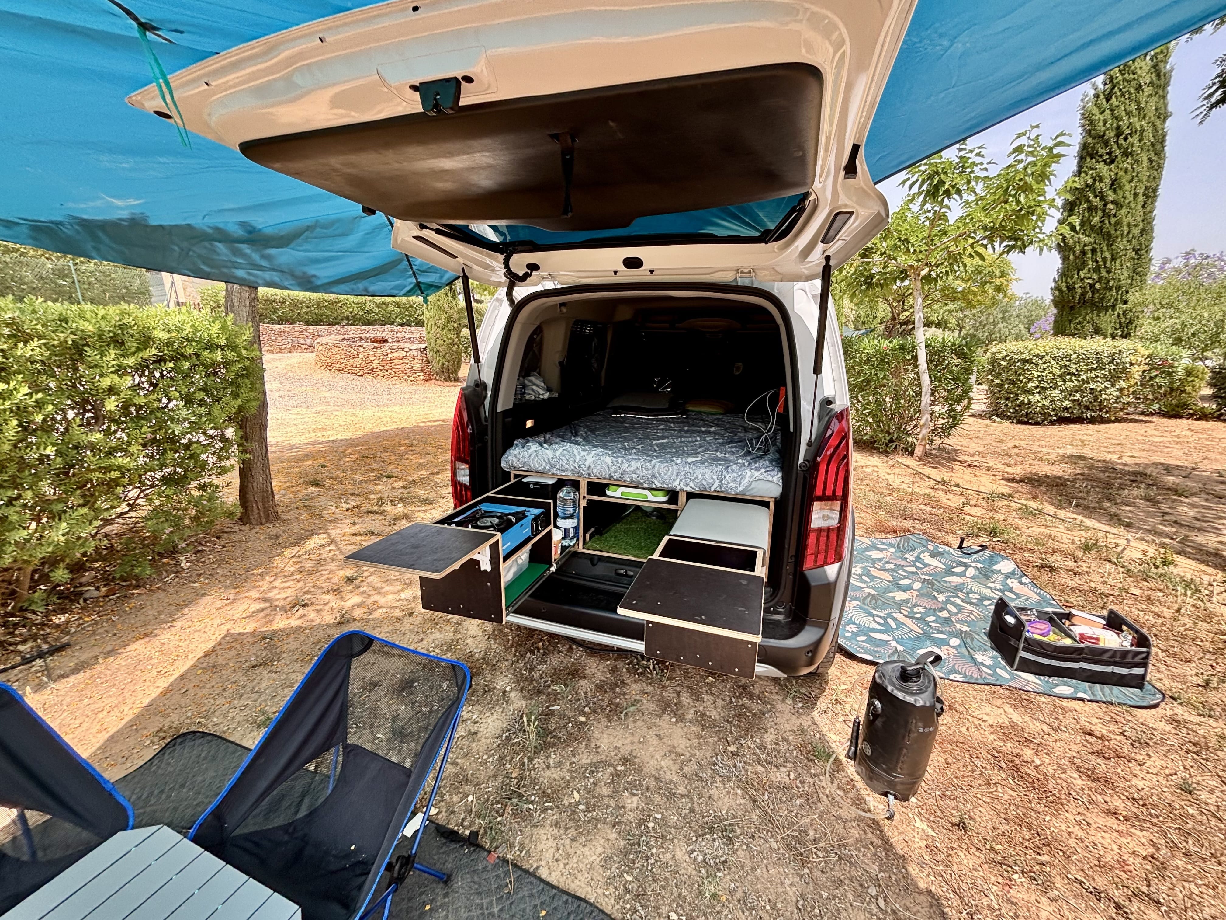 Peugeot e-Rifter Minivan con Audio Bluetooth