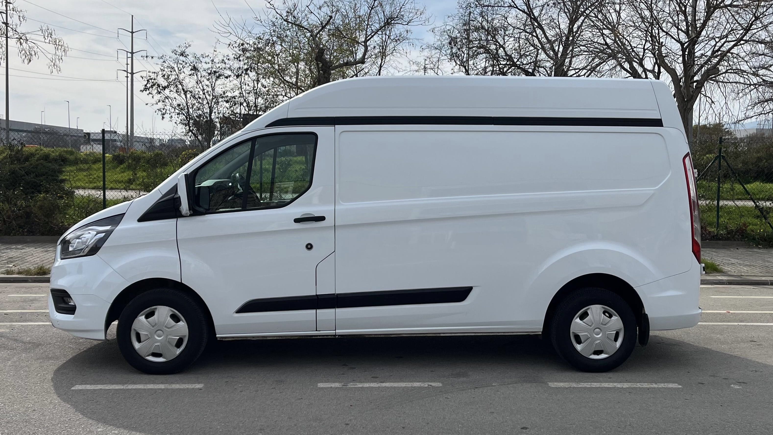 Ford Transit Custom Furgoneta con Aire acondicionado