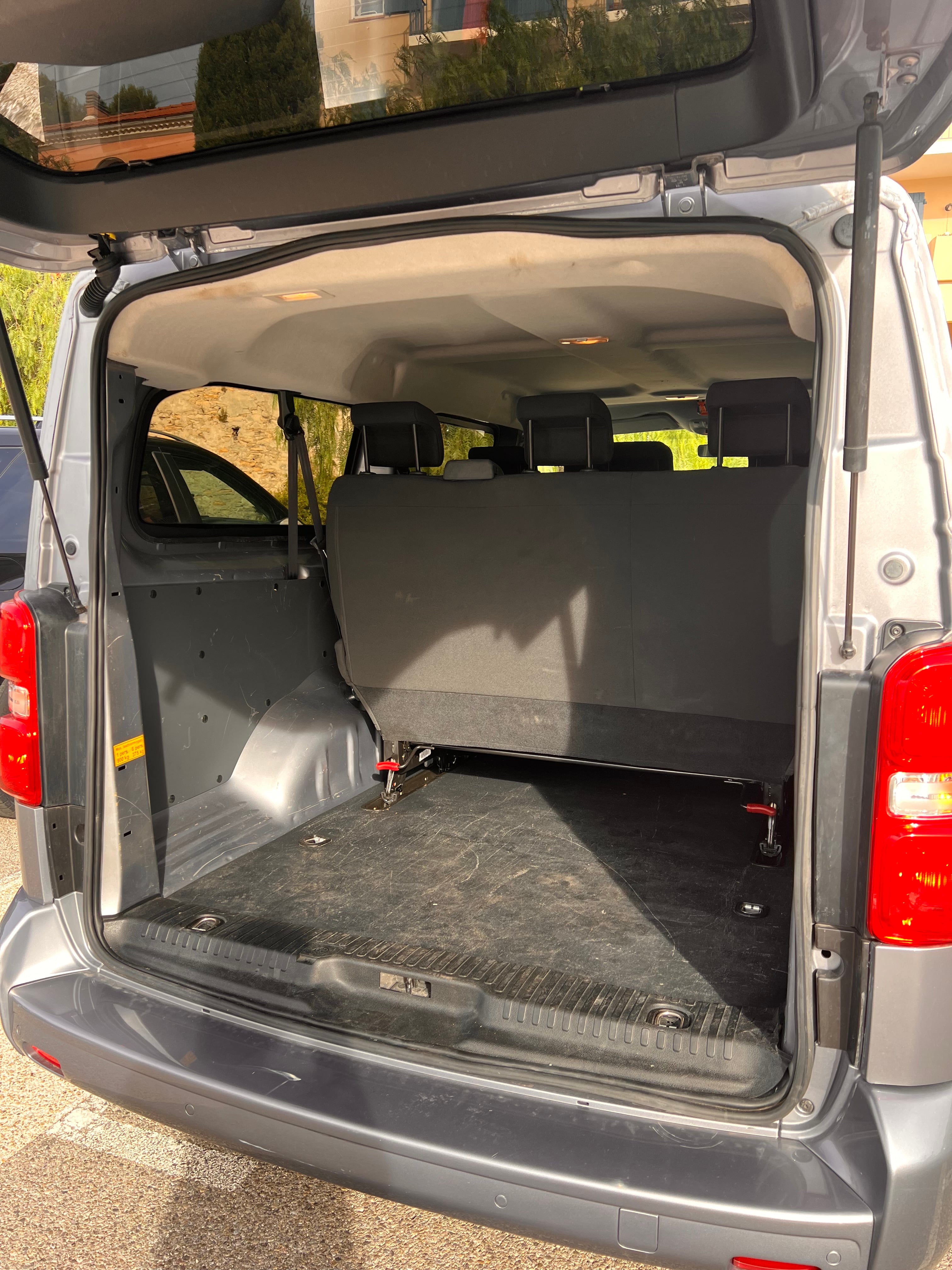 Citroen SpaceTourer avec Port USB