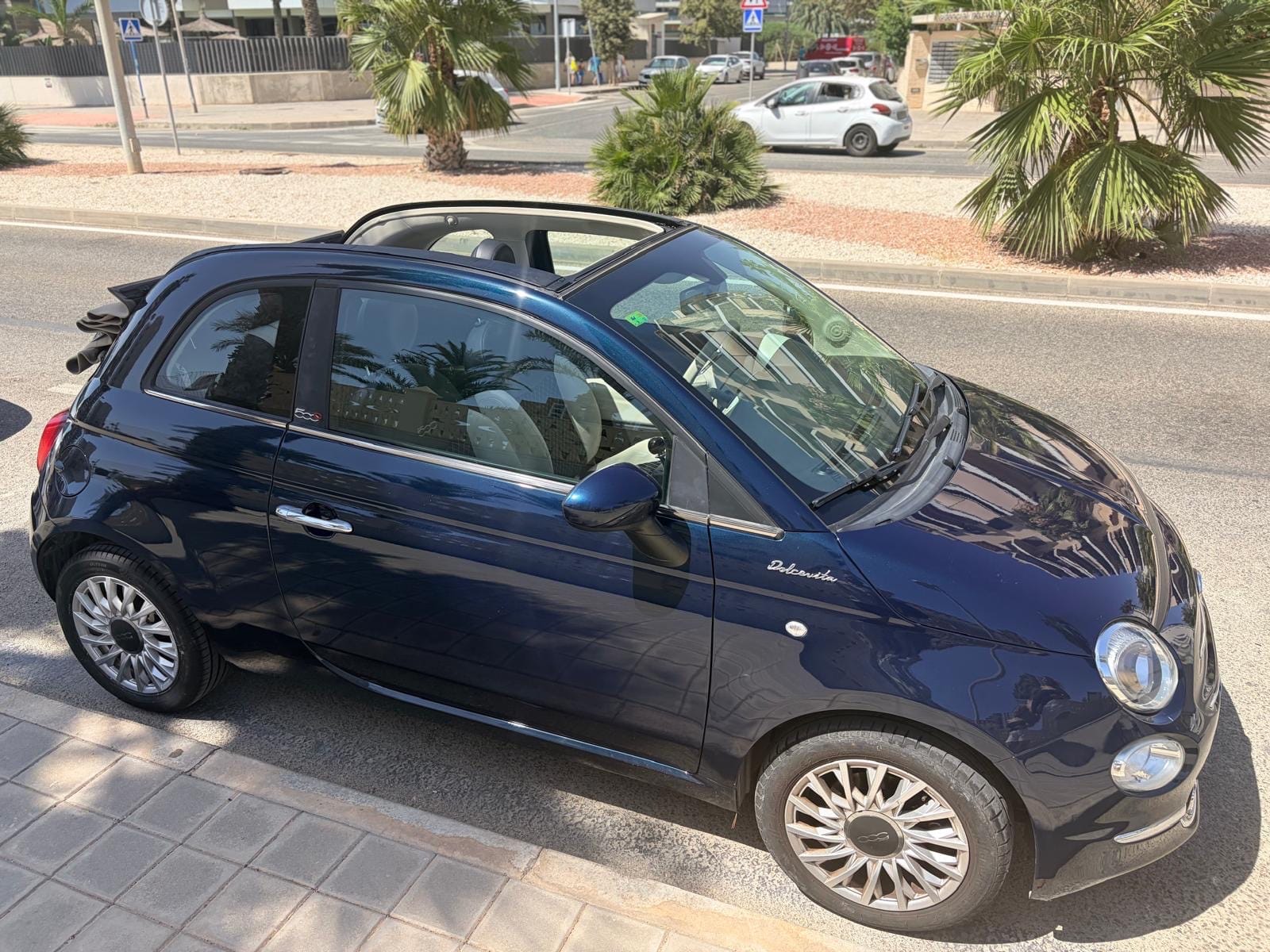 Fiat 500 C Híbrido Cabriolet con Aire acondicionado