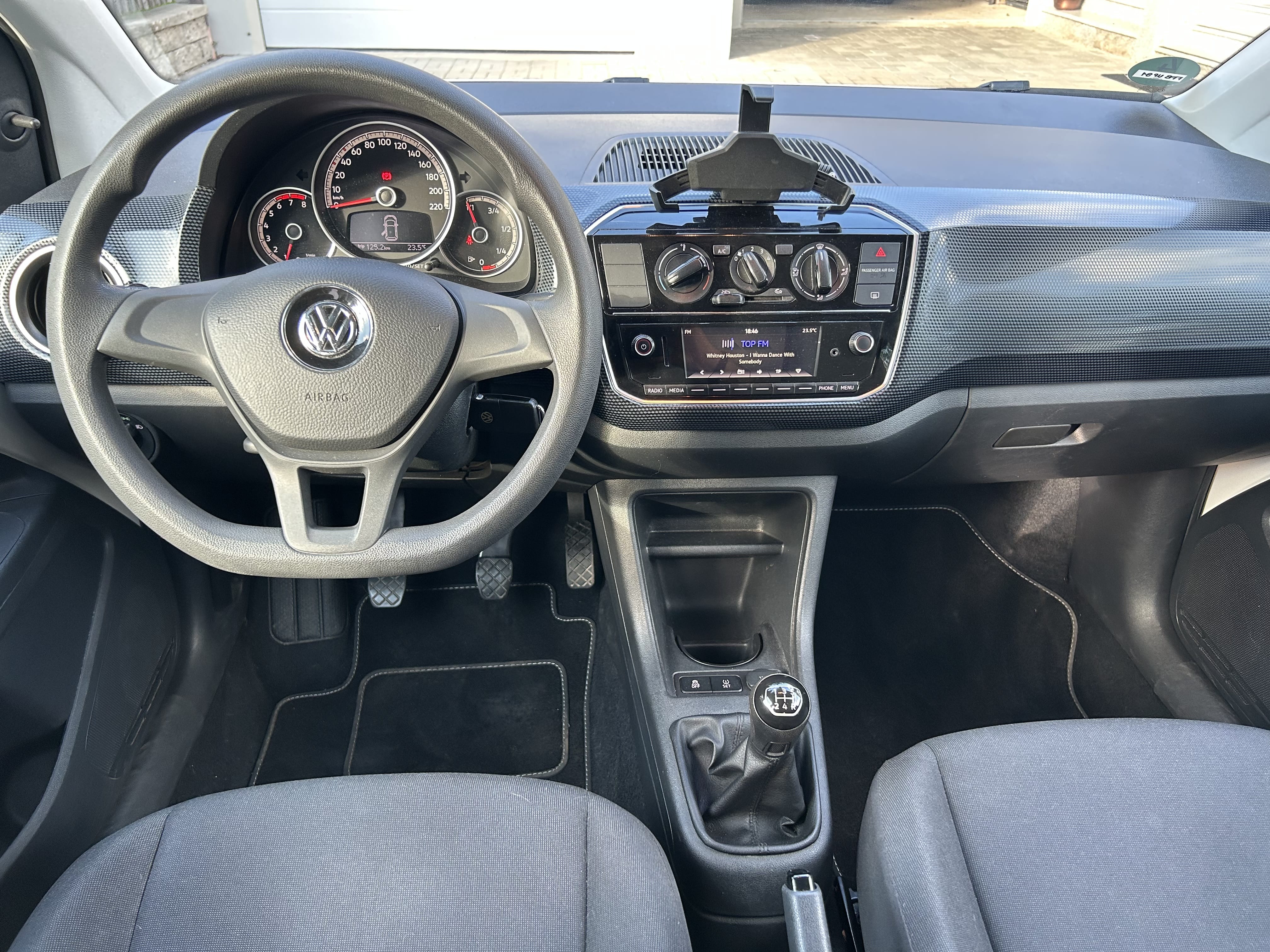 Volkswagen Up! Klima, Einparkhilfe, Tempomat, Bluetooth, Isofix mit Tempomat