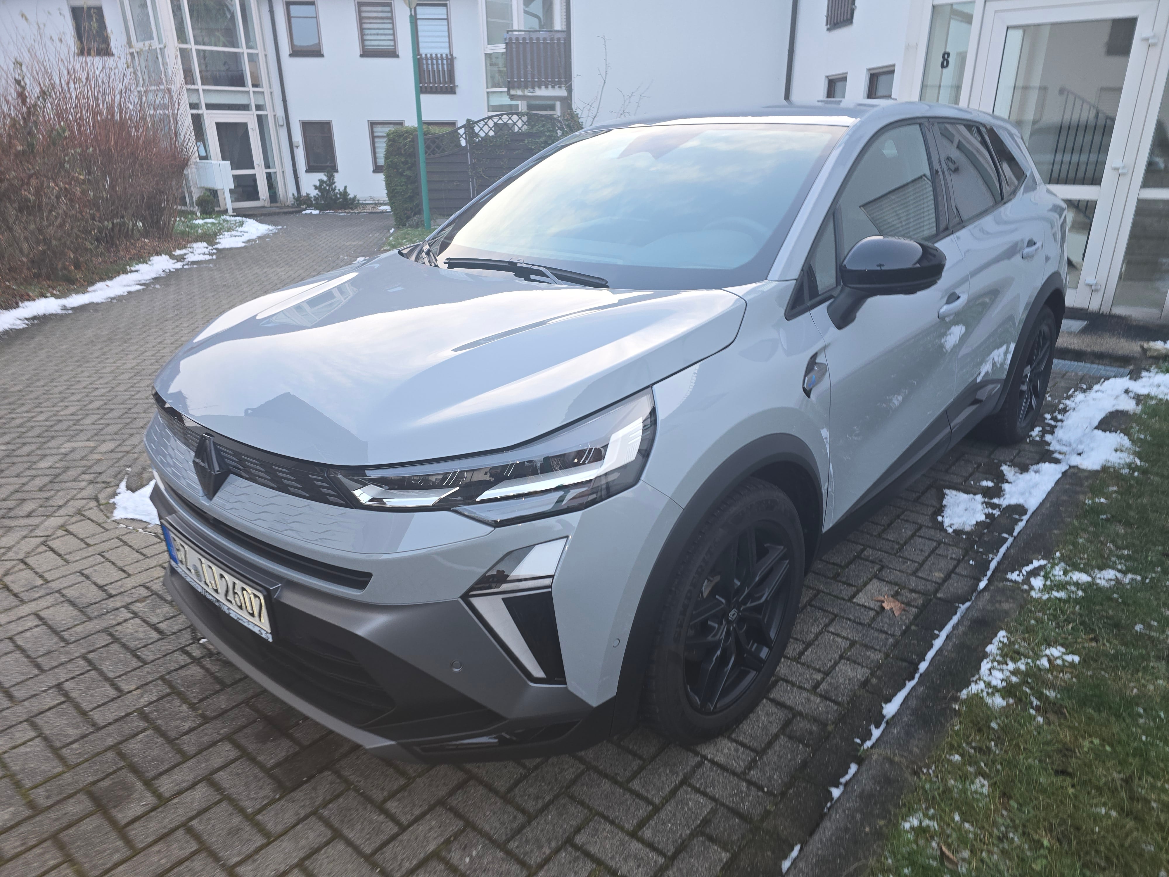 Renault Symbioz E-Tech full hybrid, 2024, Super 95 / Elektro (Hybrid), Automatik