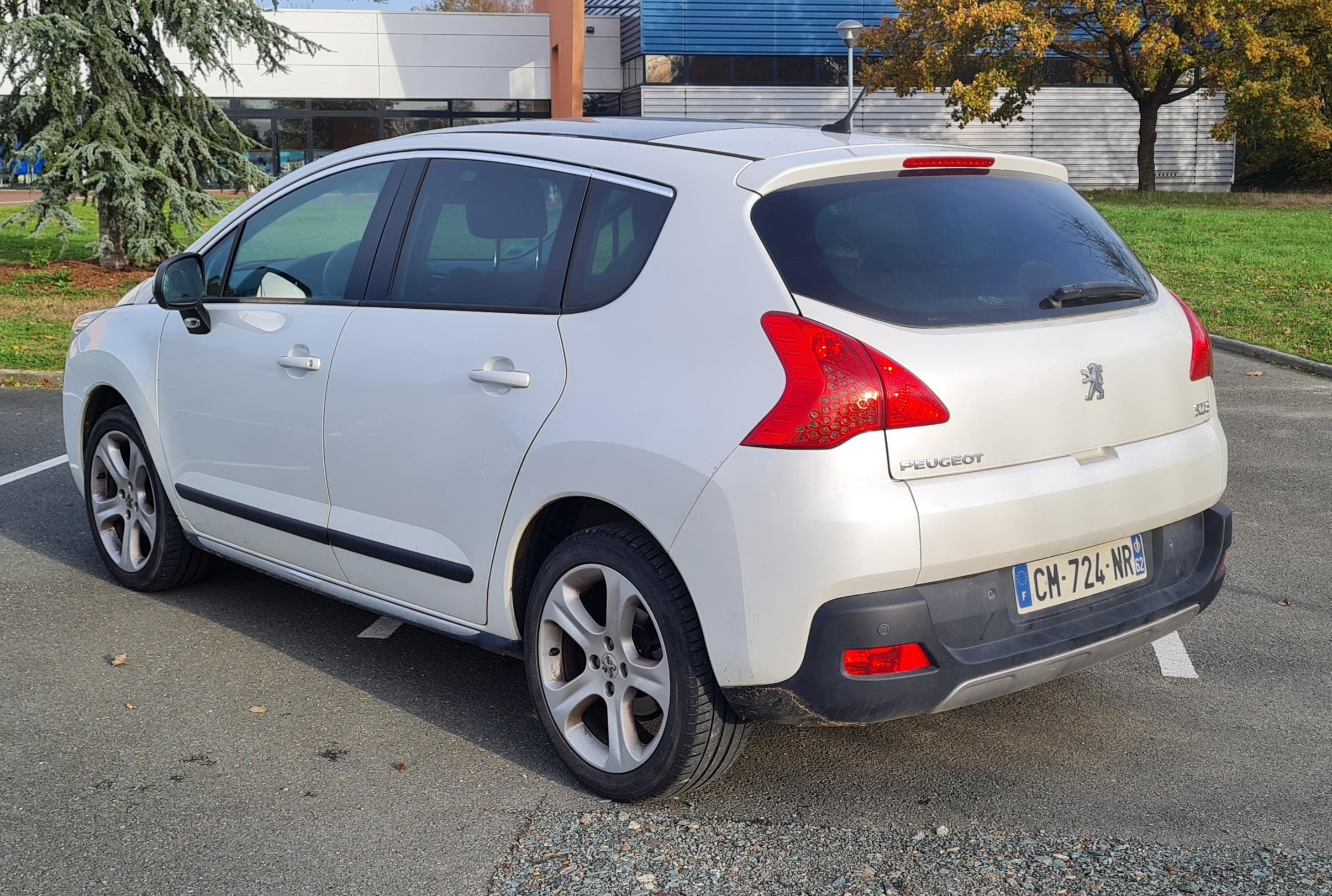 Peugeot 3008 avec GPS