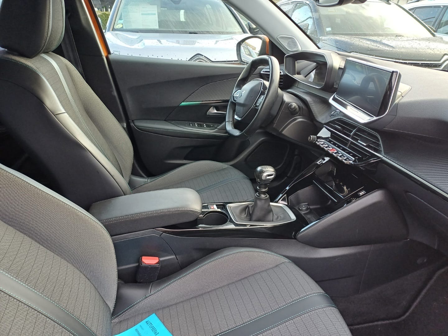 Peugeot 2008 avec GPS