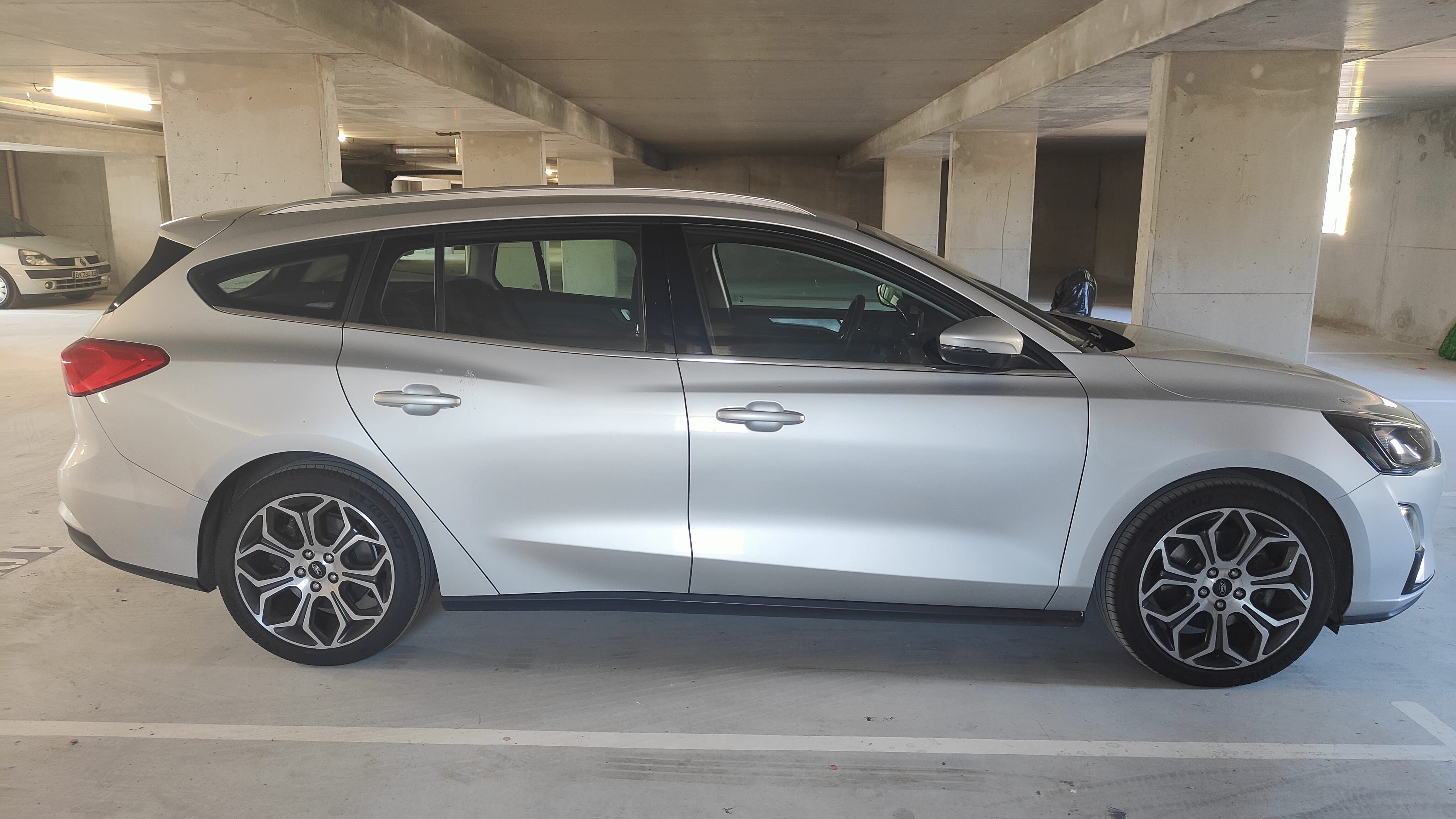Ford Focus SW Business 125ch Turbo Titanium avec Climatisation