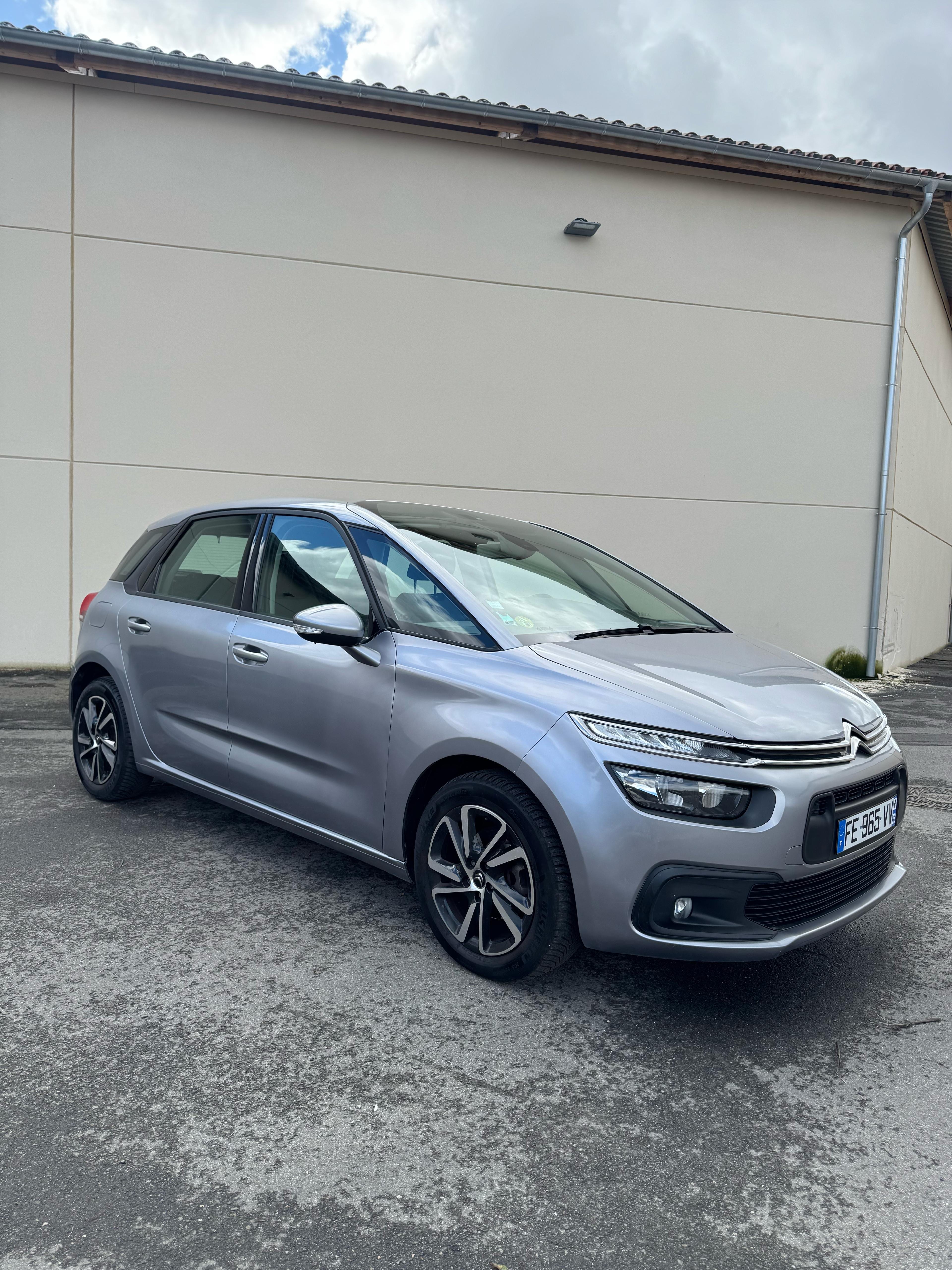 Citroen C4 Spacetourer avec Climatisation