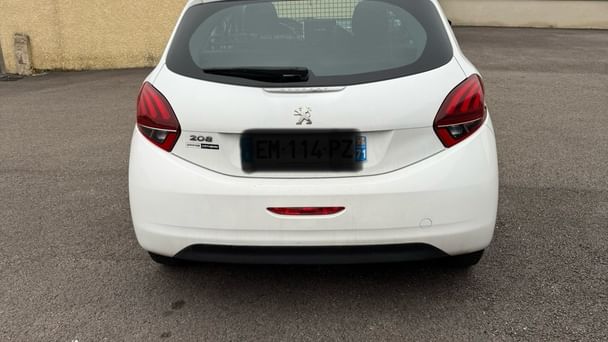 Peugeot 208 avec Climatisation