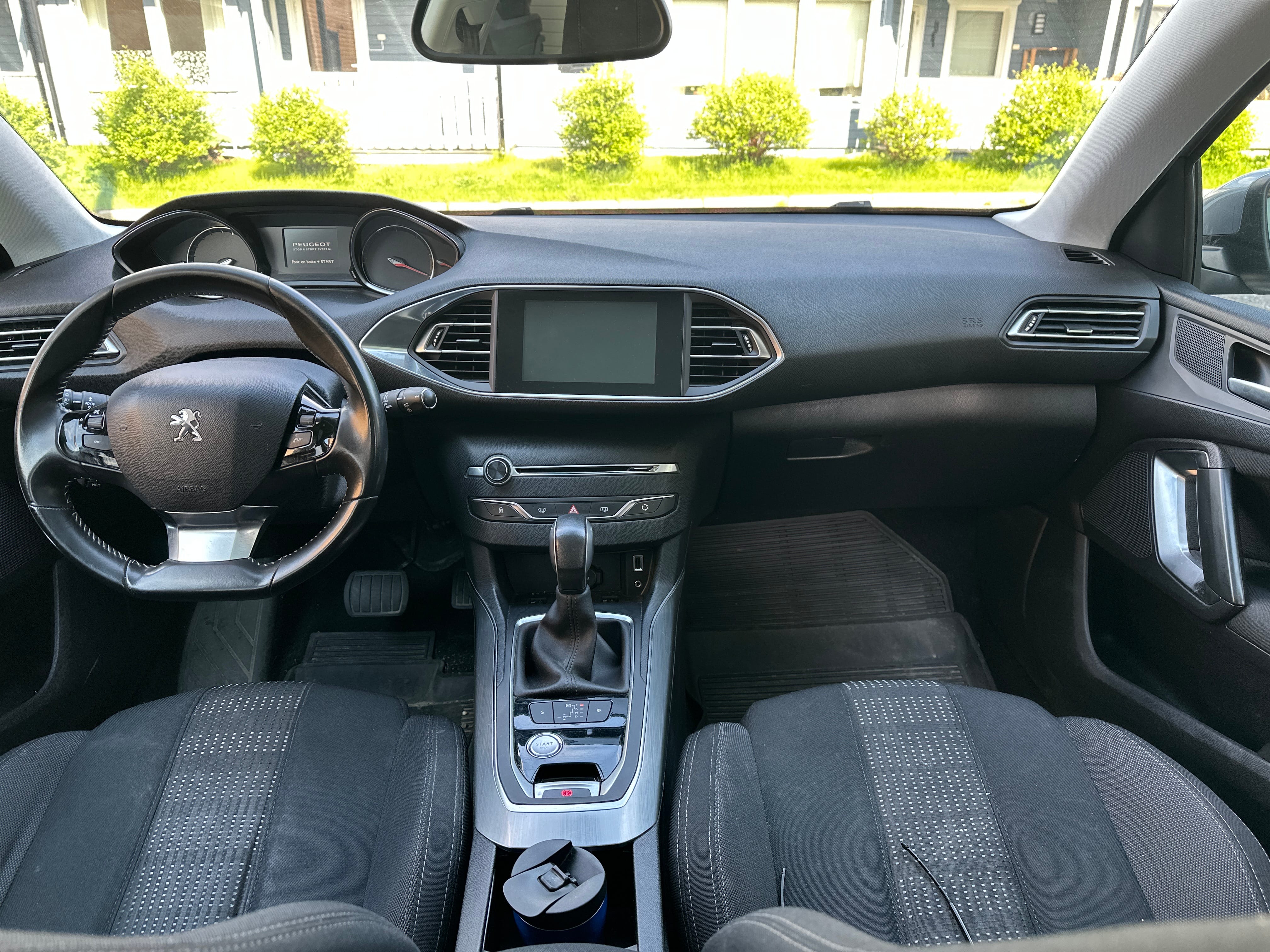 Peugeot 308 med GPS
