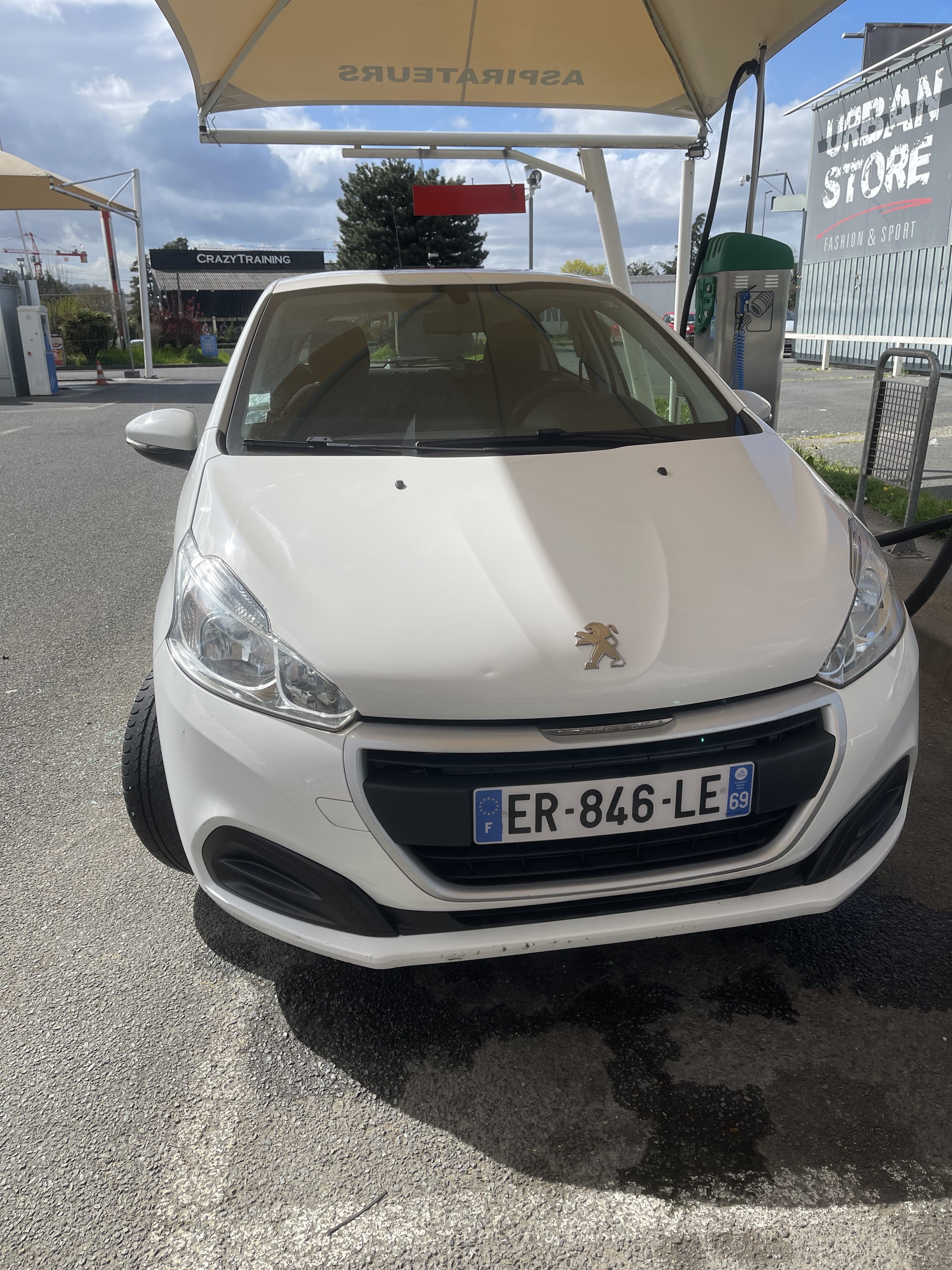 Peugeot 208, 2017, Essence 95