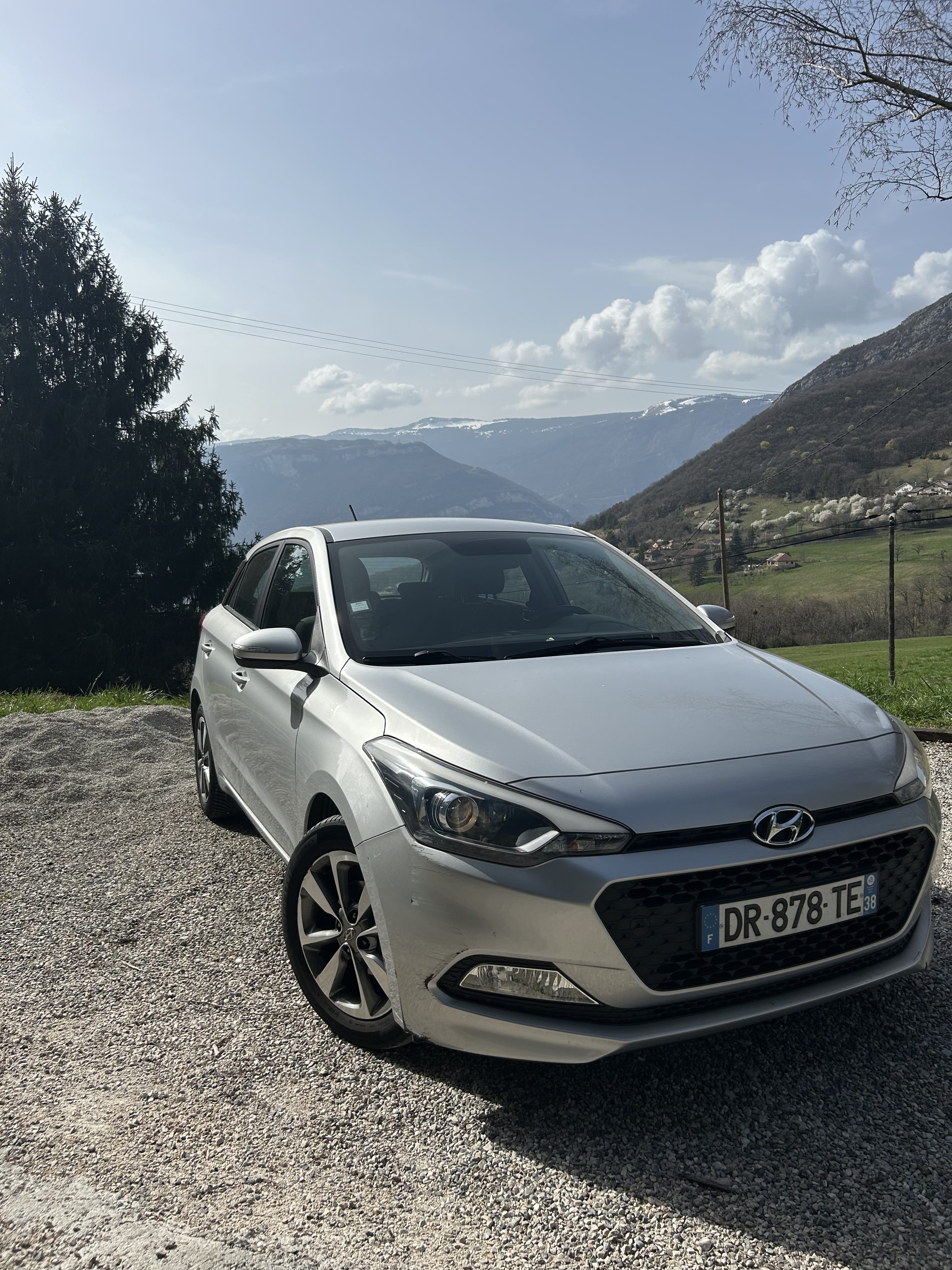 Hyundai i20, 2015, Essence 98