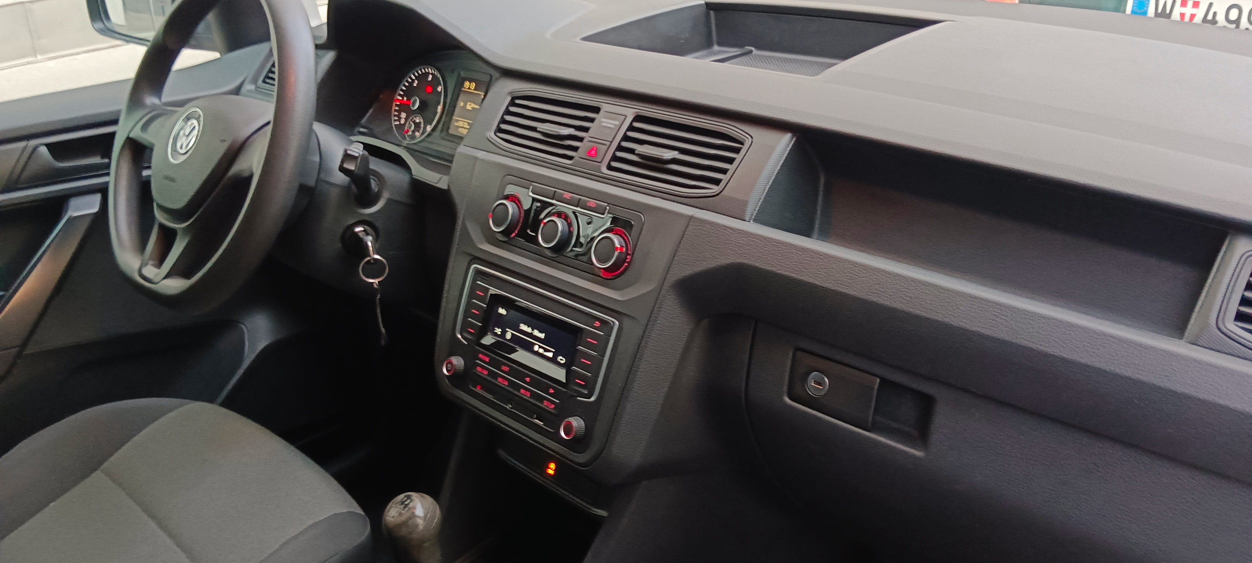 Volkswagen Caddy Van (Lang) TDI mit Tempomat