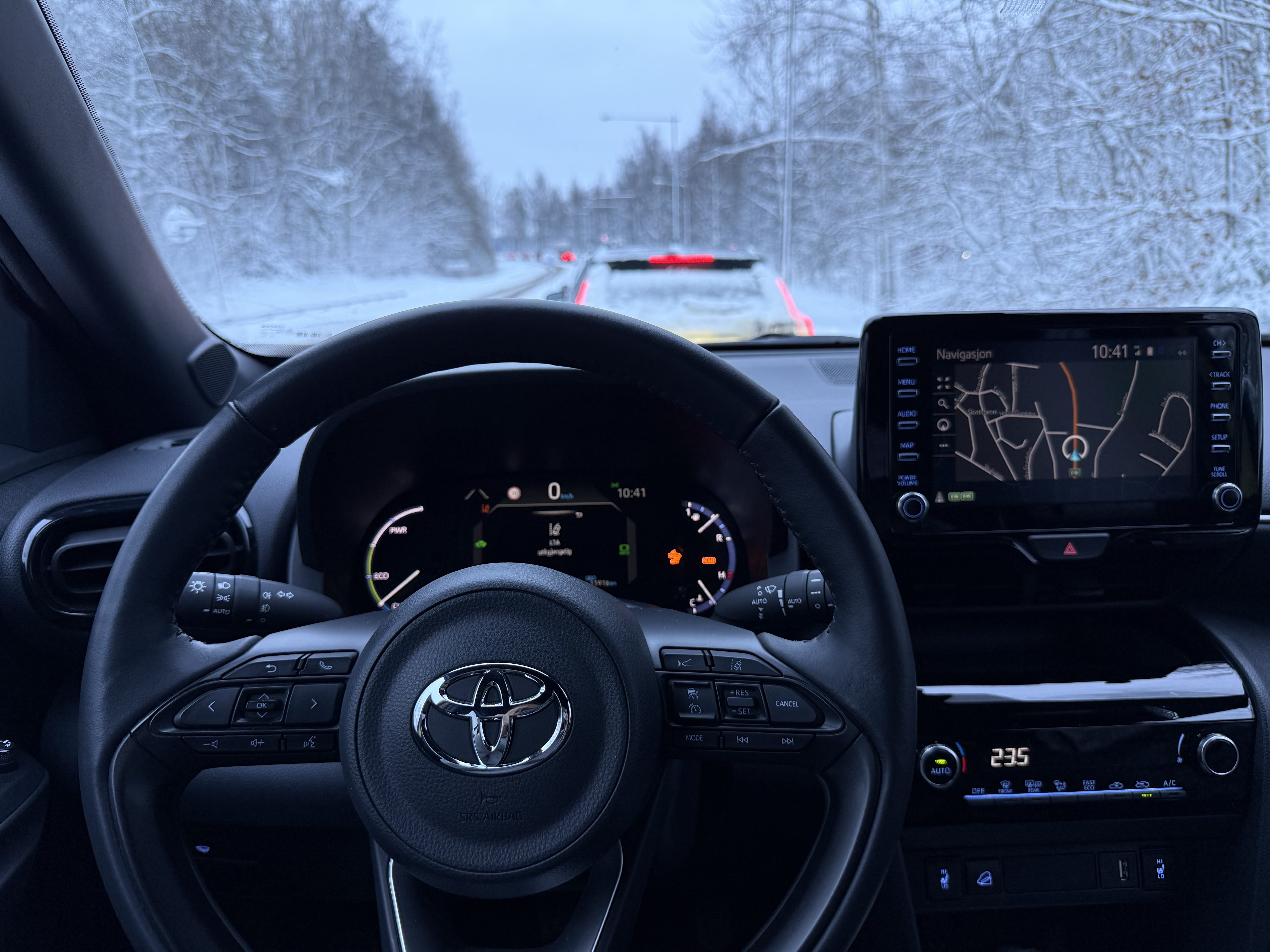 Toyota Yaris Cross Hybrid avec Régulateur de vitesse