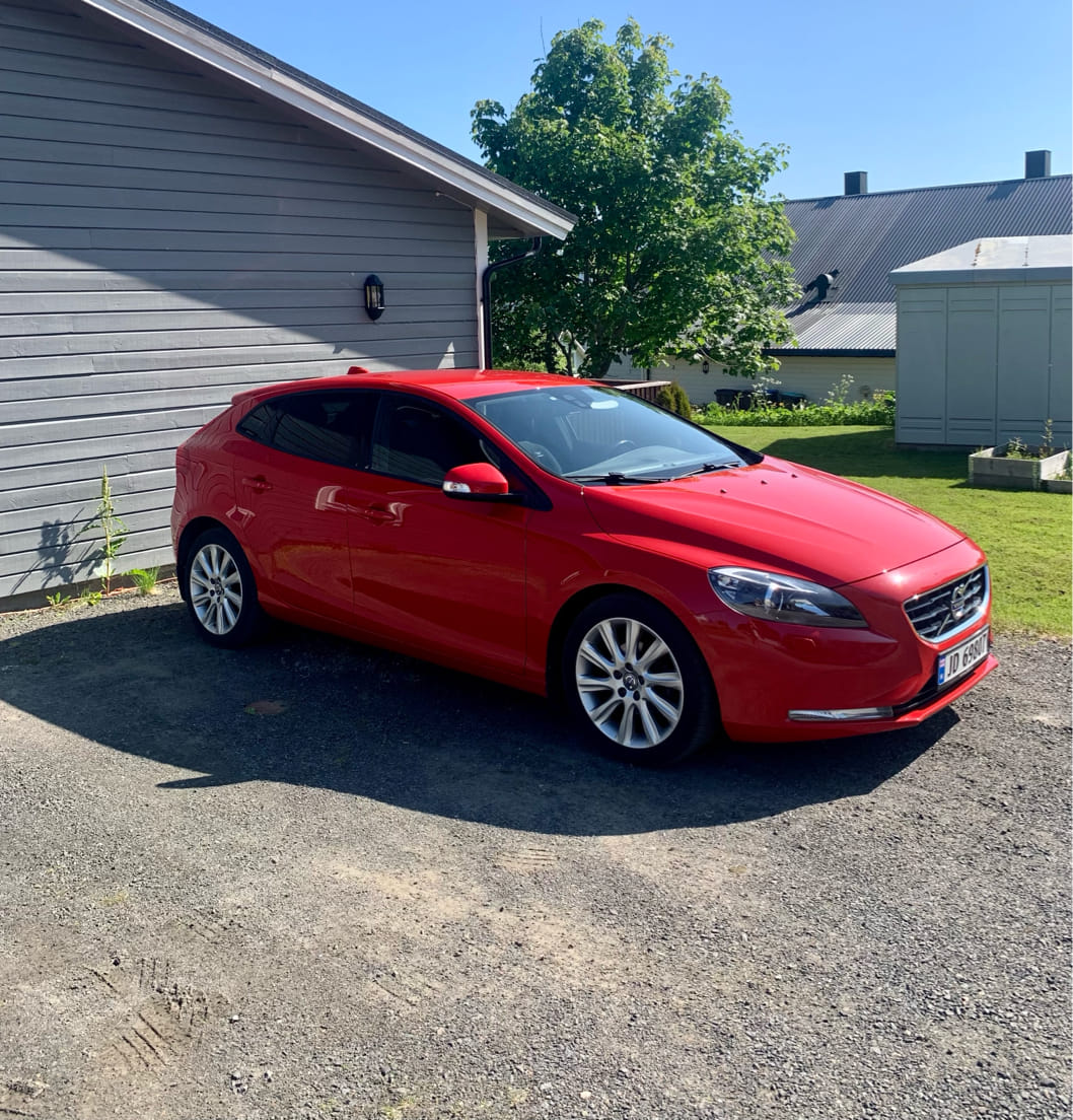 Volvo V40 with Air conditioning