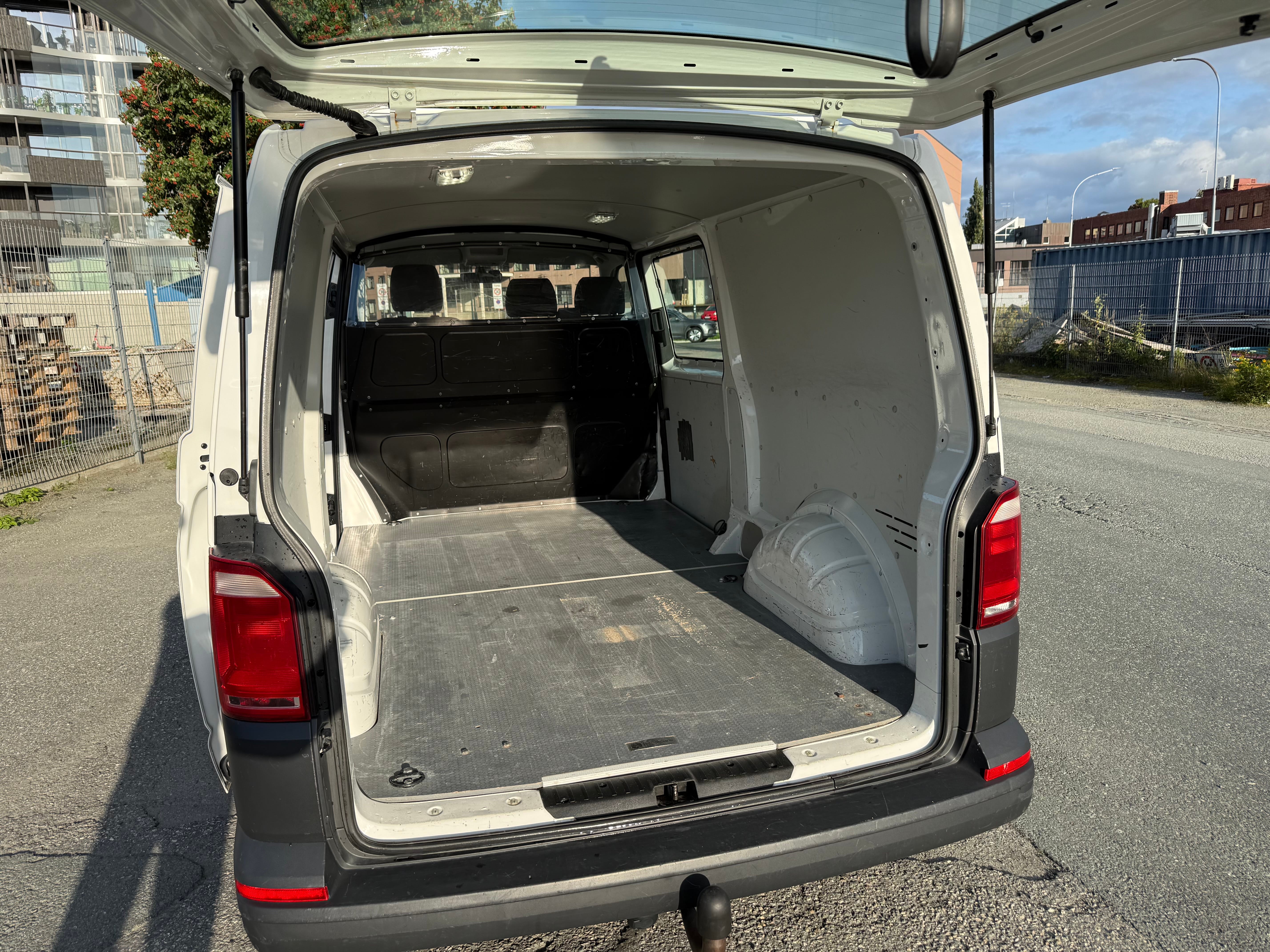 Volkswagen Transporter Lang type 4x4 med Firehjulstrekk