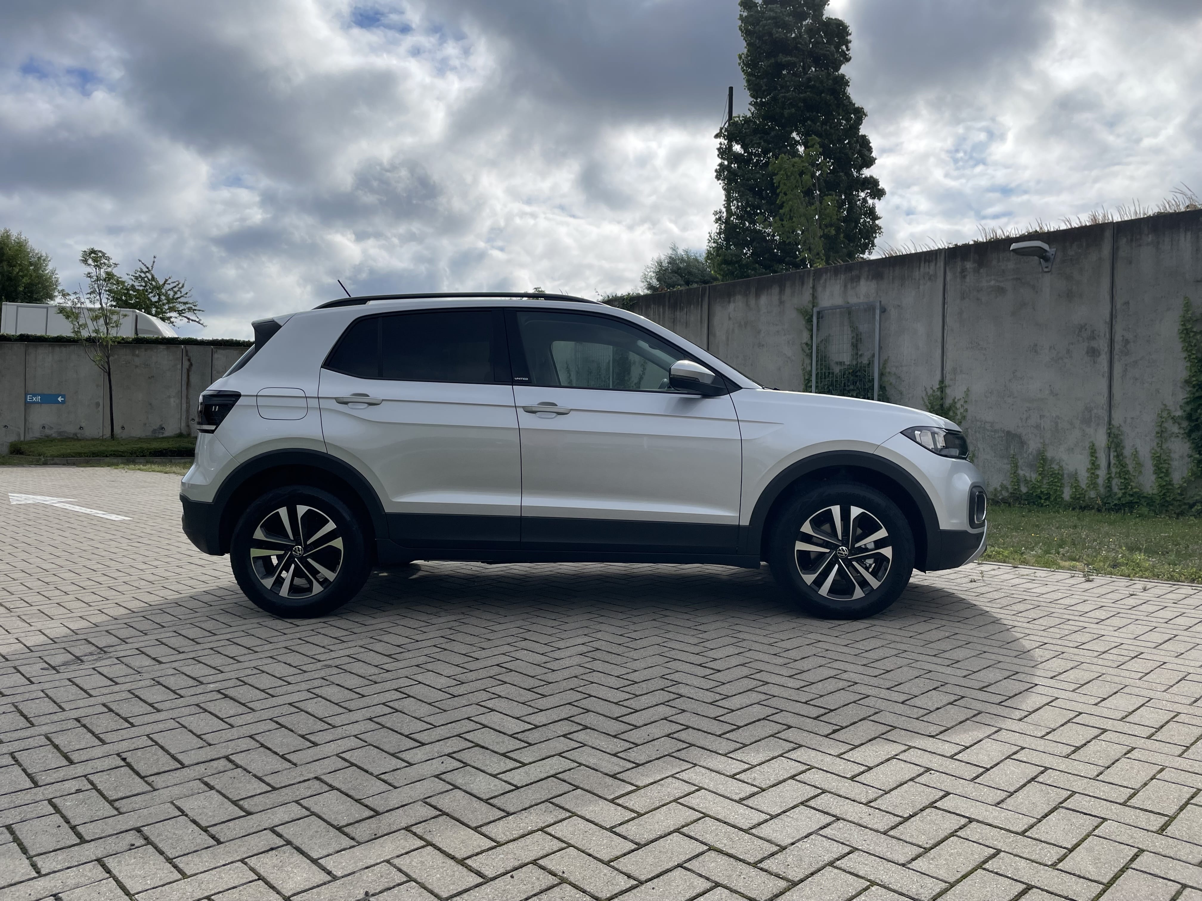 Volkswagen T-Cross SUV finition United met Audio- / iPod-ingang