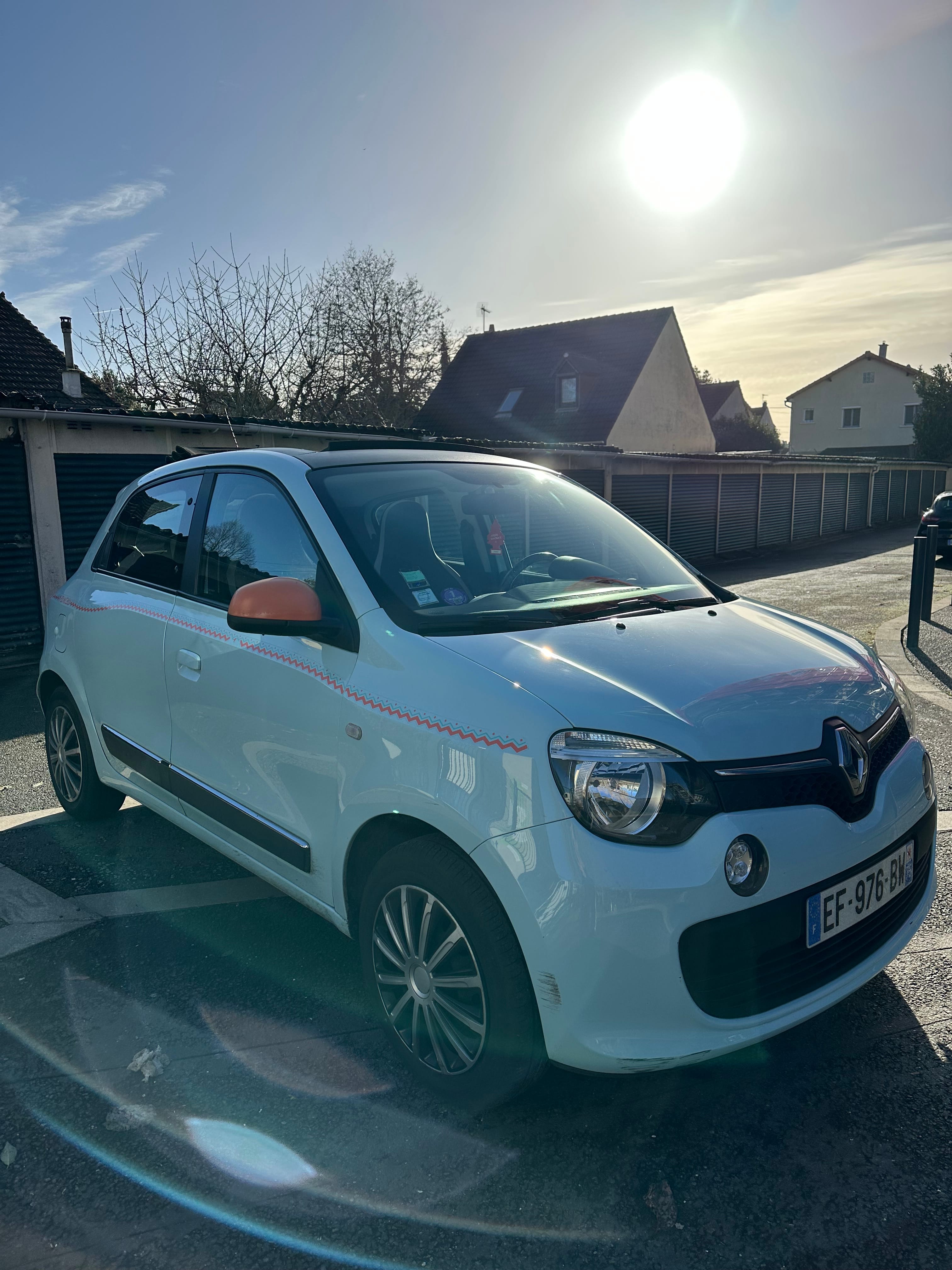 Renault Twingo III, 2016, Essence 98