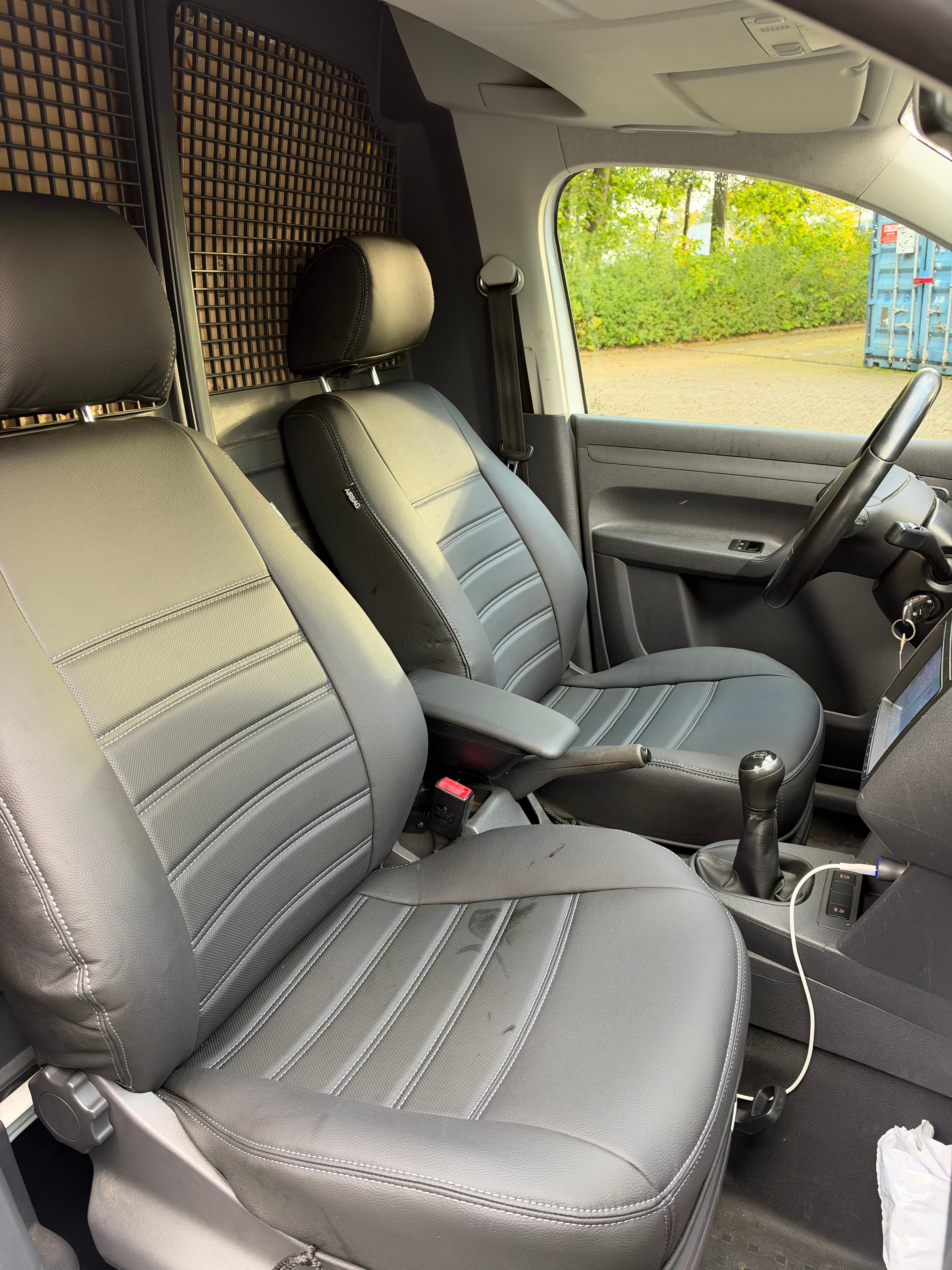 Volkswagen Caddy avec GPS