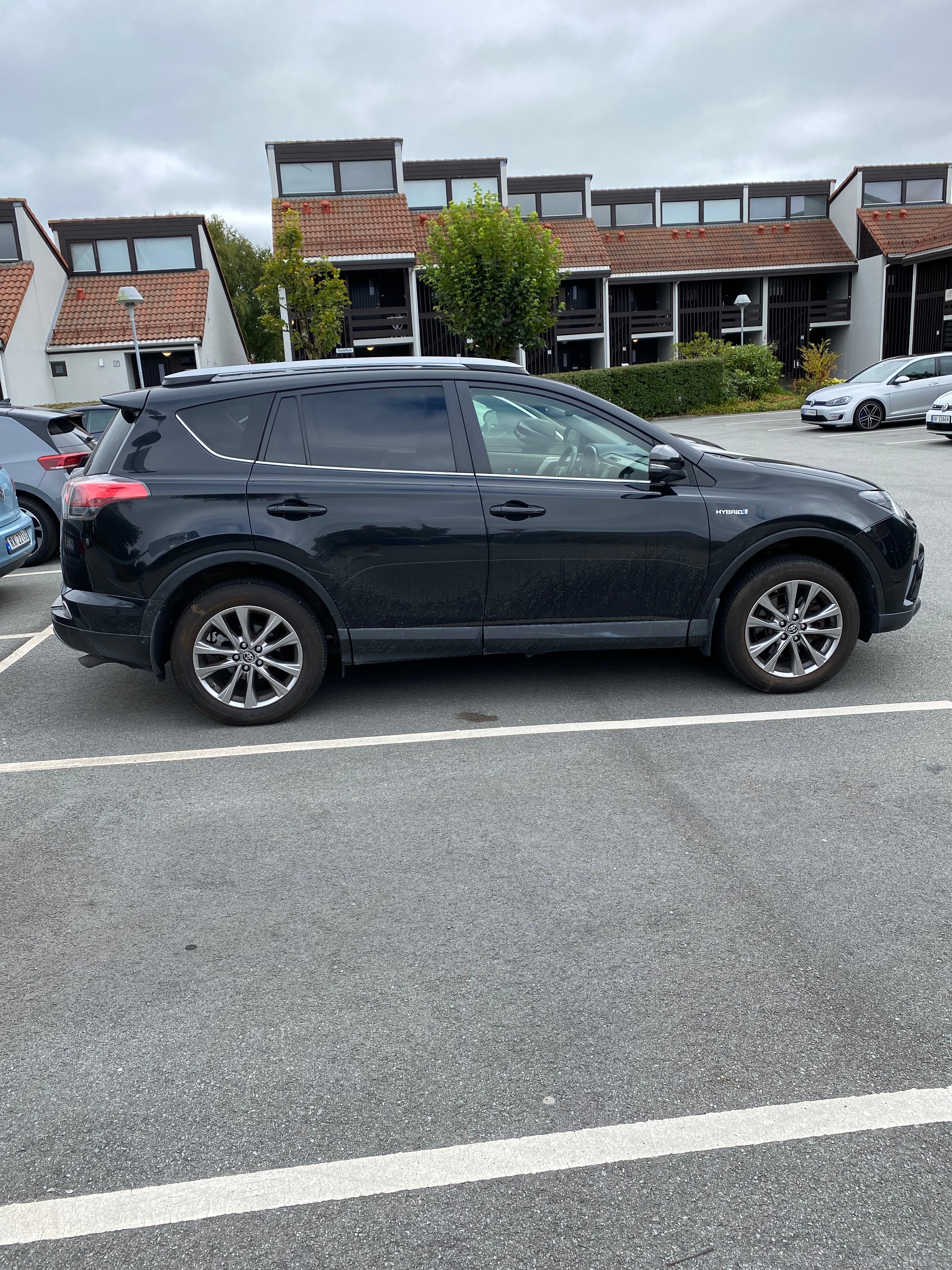 Toyota Rav4 Hybrid med Aircondition