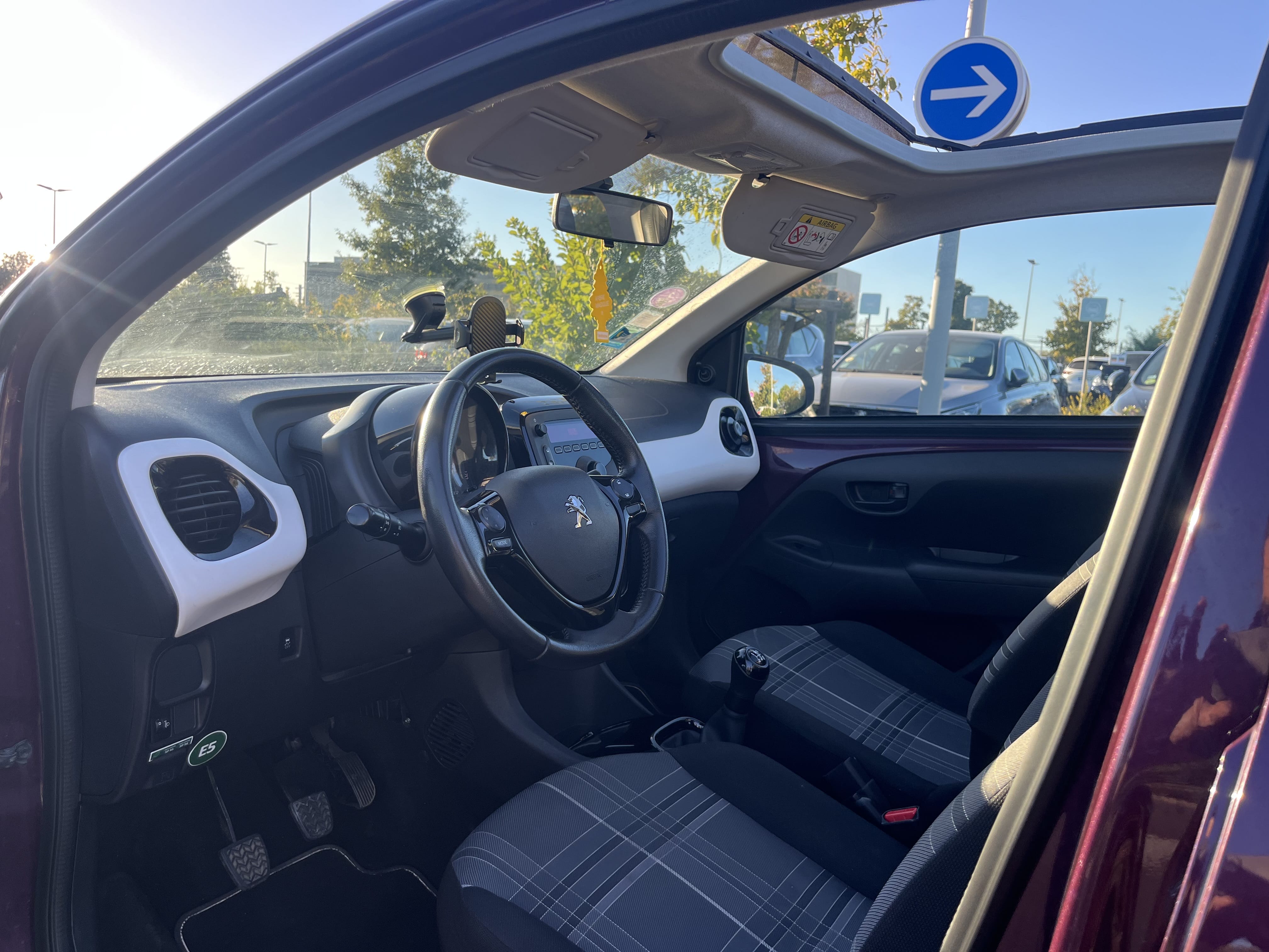 Peugeot 108 1.0 VTI Toit ouvrant