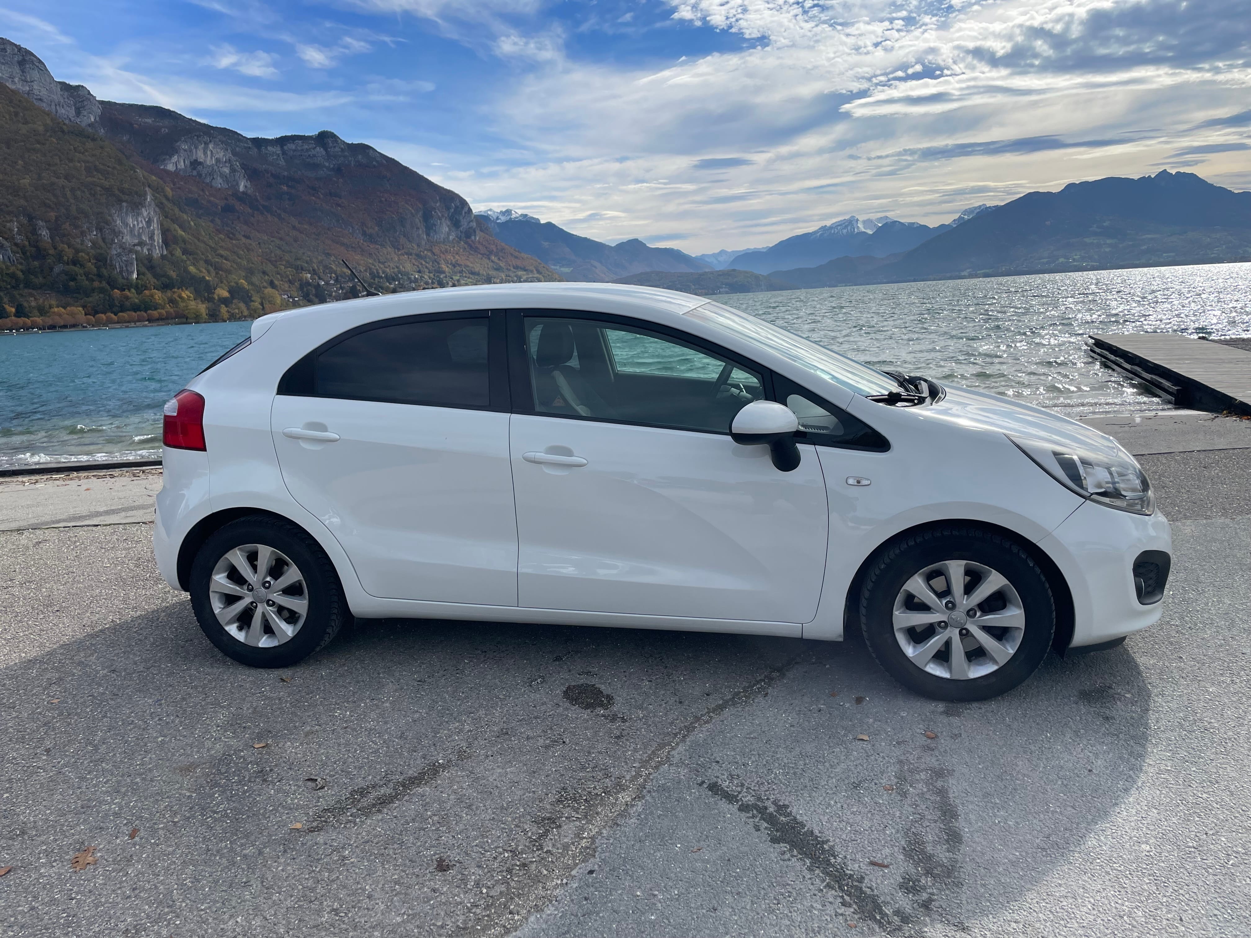 Kia Rio avec Audio Bluetooth