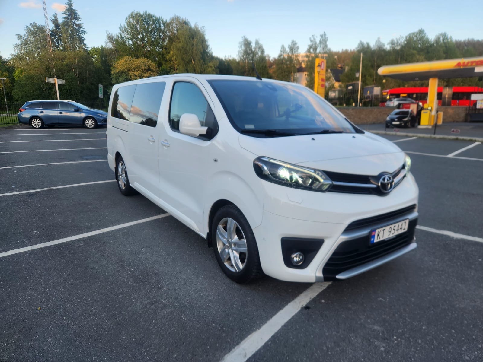 Toyota Proace Verso med Aircondition