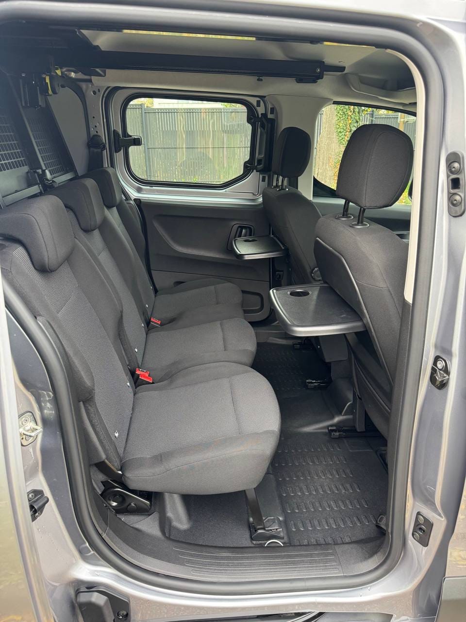 Citroen Berlingo Double Cabine avec Siège bébé