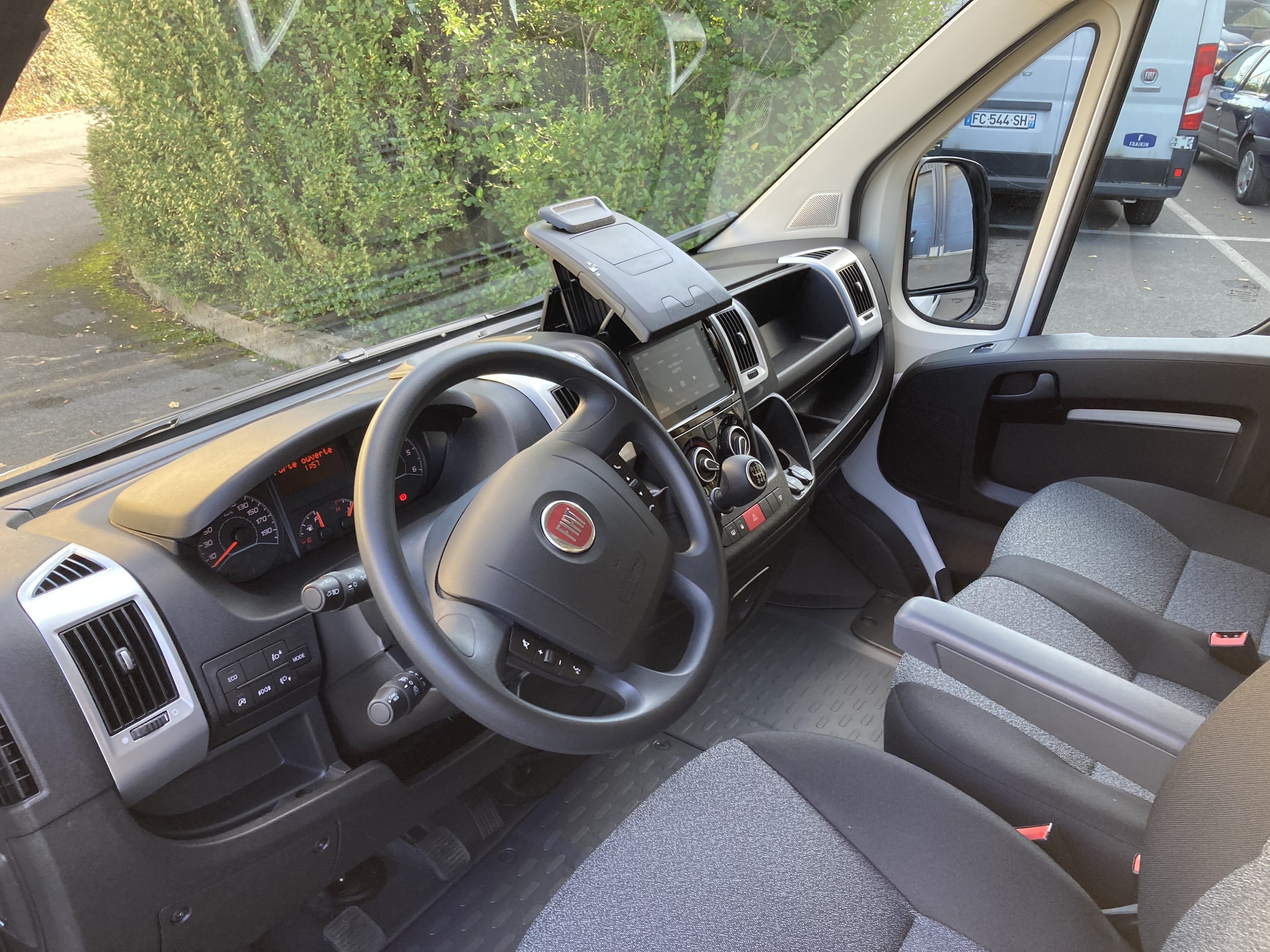 Fiat Ducato 140 ch 13 M3 avec Diable 350kg avec Régulateur de vitesse